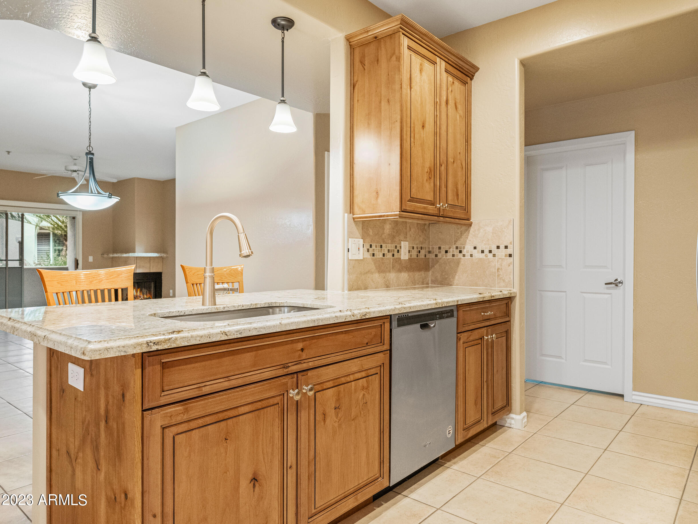 11260 N 92ND Street, 1050