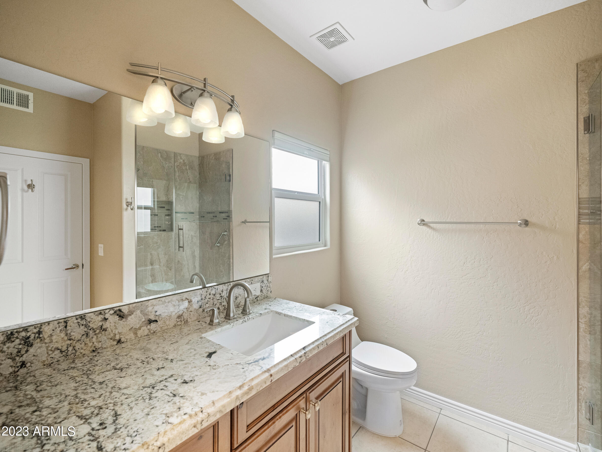11260 N 92ND Street, 1050