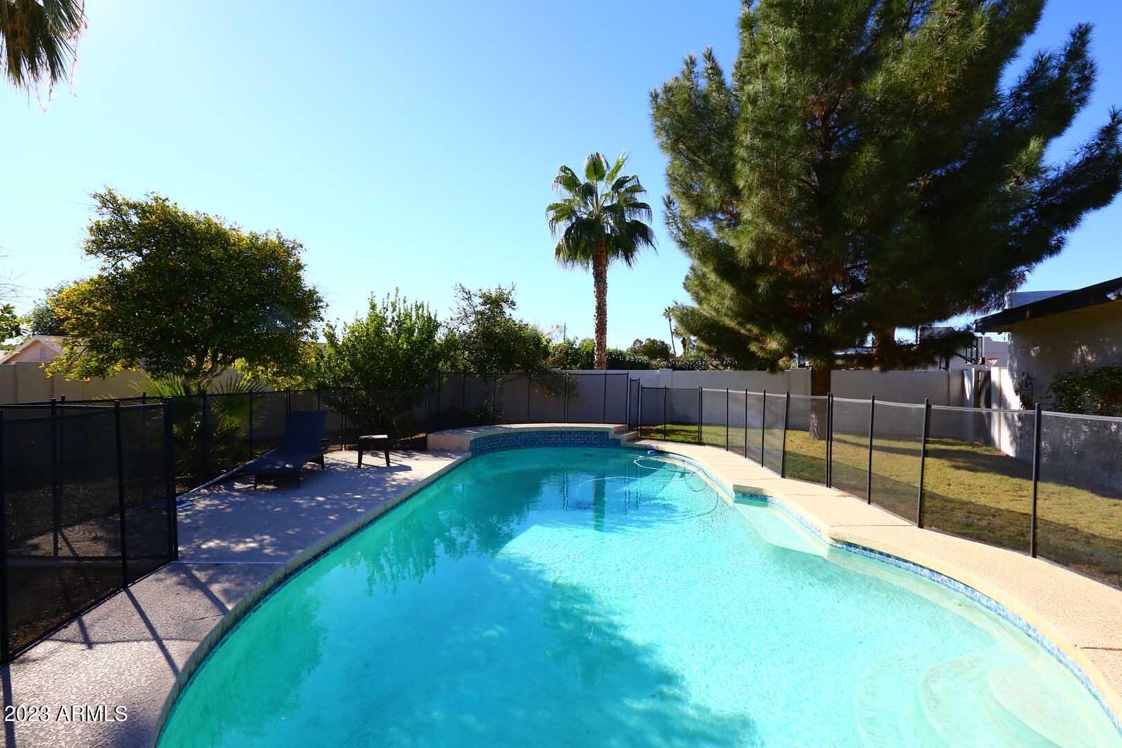 5629 E THUNDERBIRD Road