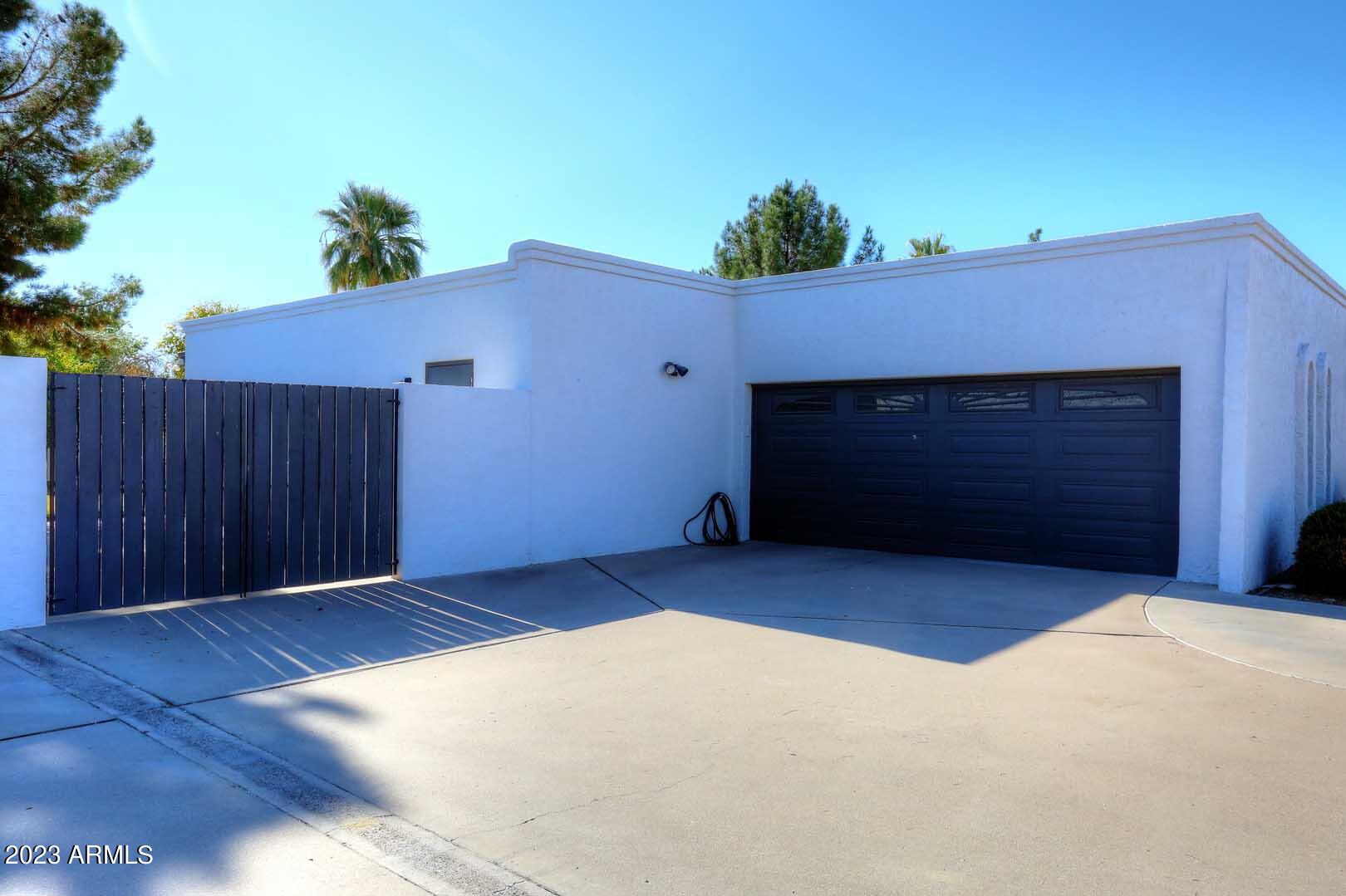 5629 E THUNDERBIRD Road