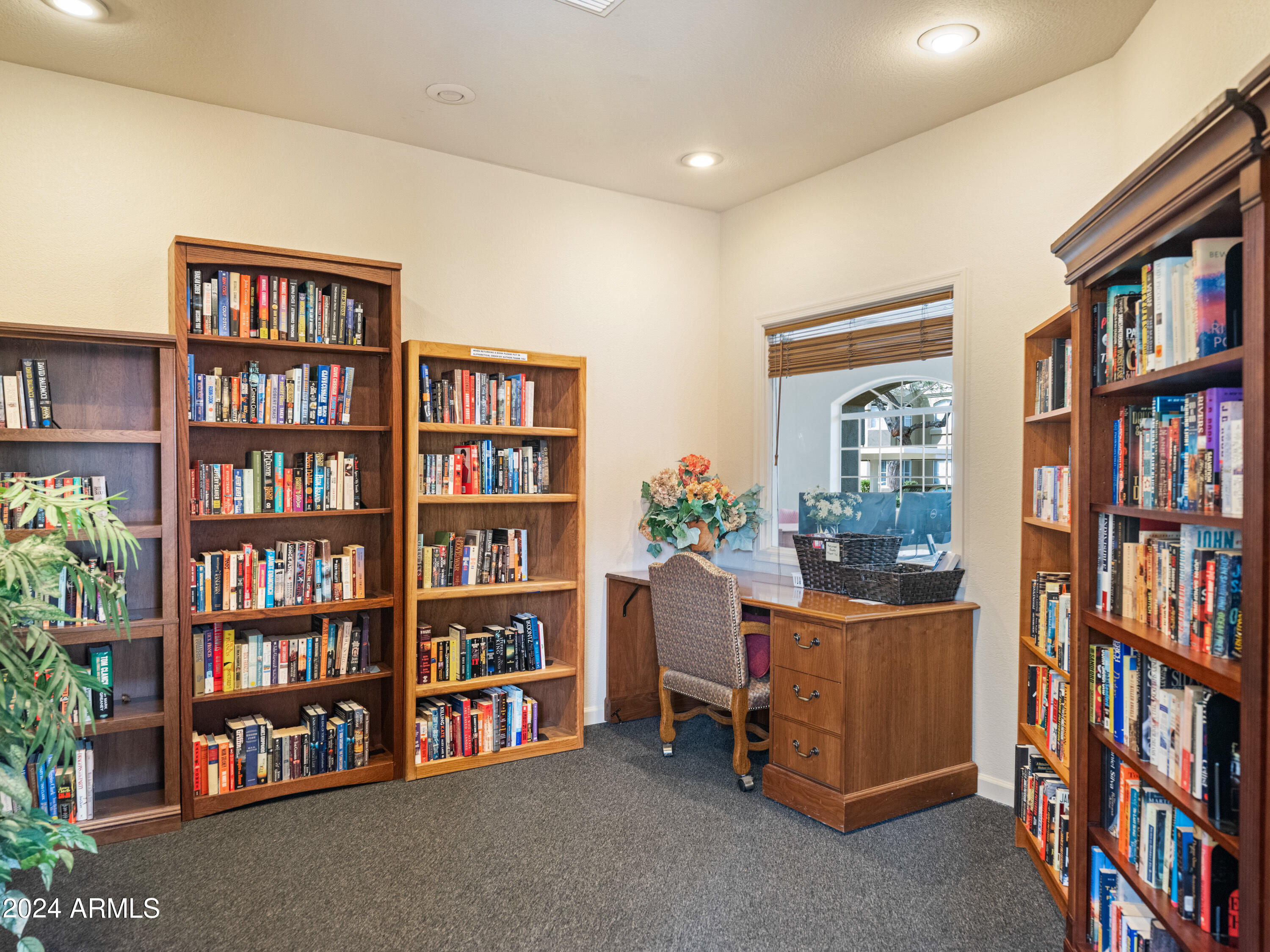 5335 E SHEA Boulevard, 1030