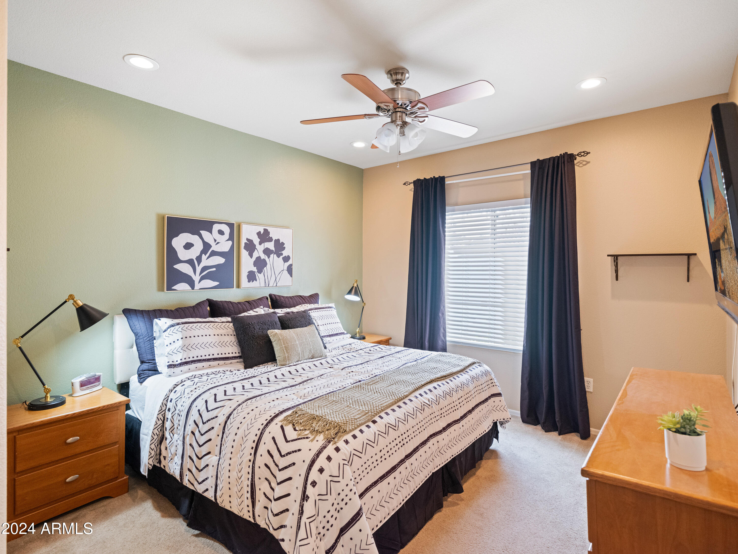 5335 E SHEA Boulevard, 1030