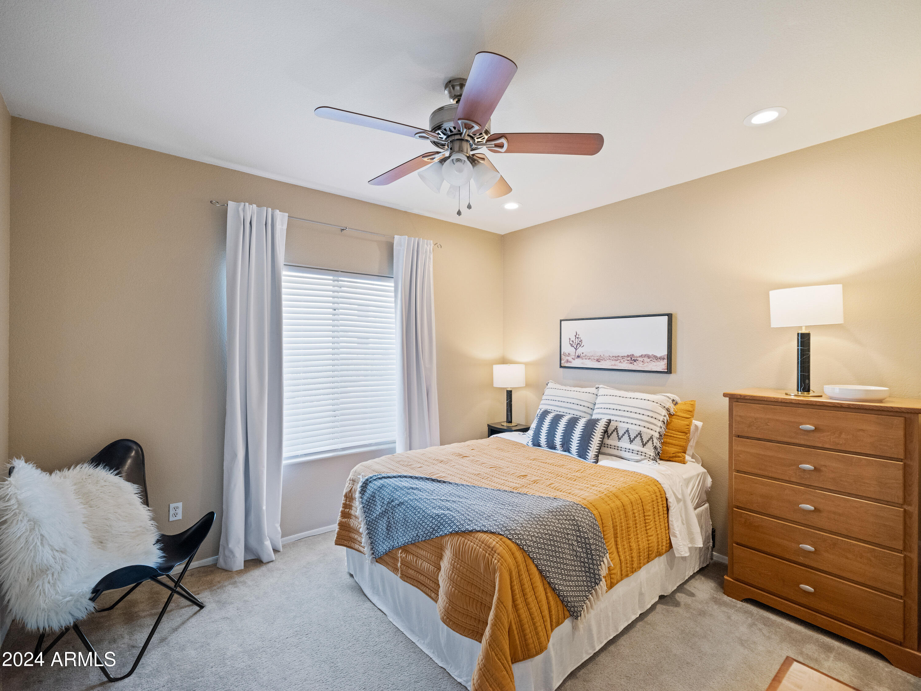 5335 E SHEA Boulevard, 1030