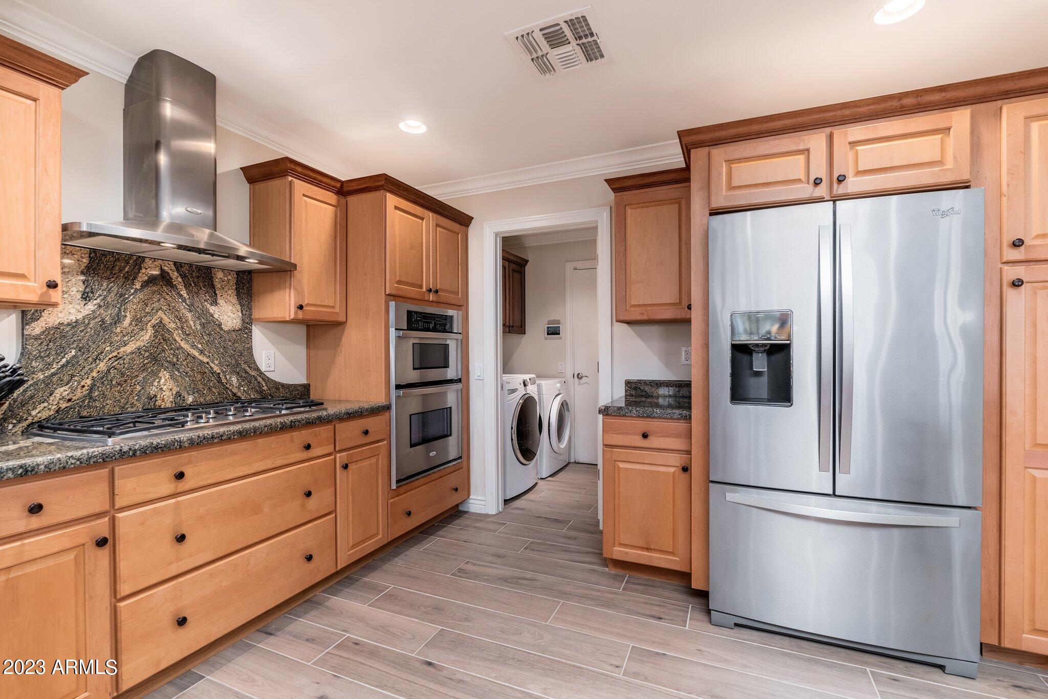 8333 E SAN SALVADOR Drive