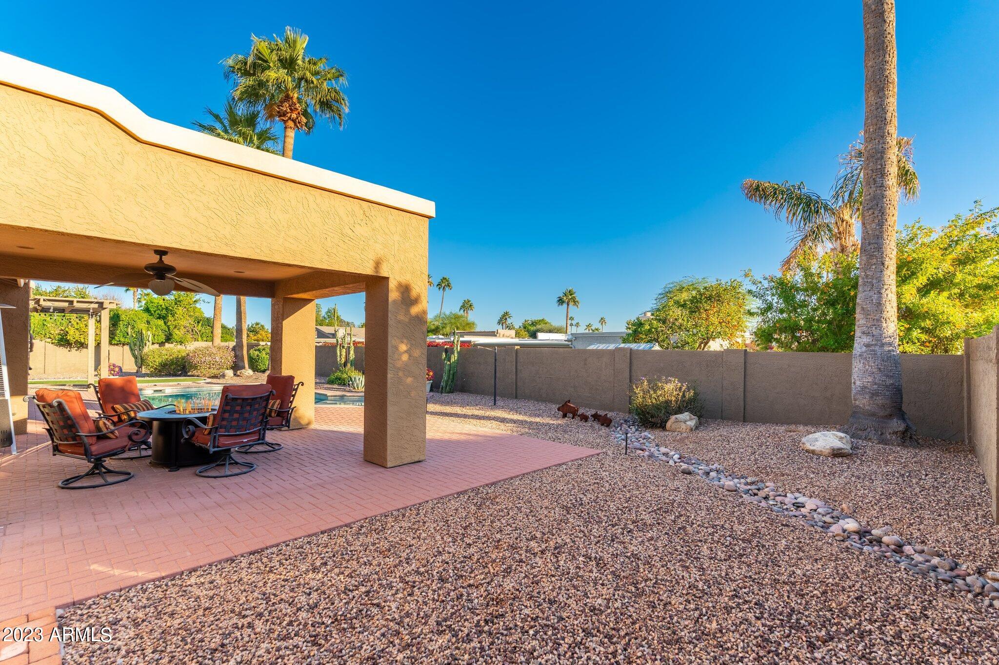 8333 E SAN SALVADOR Drive