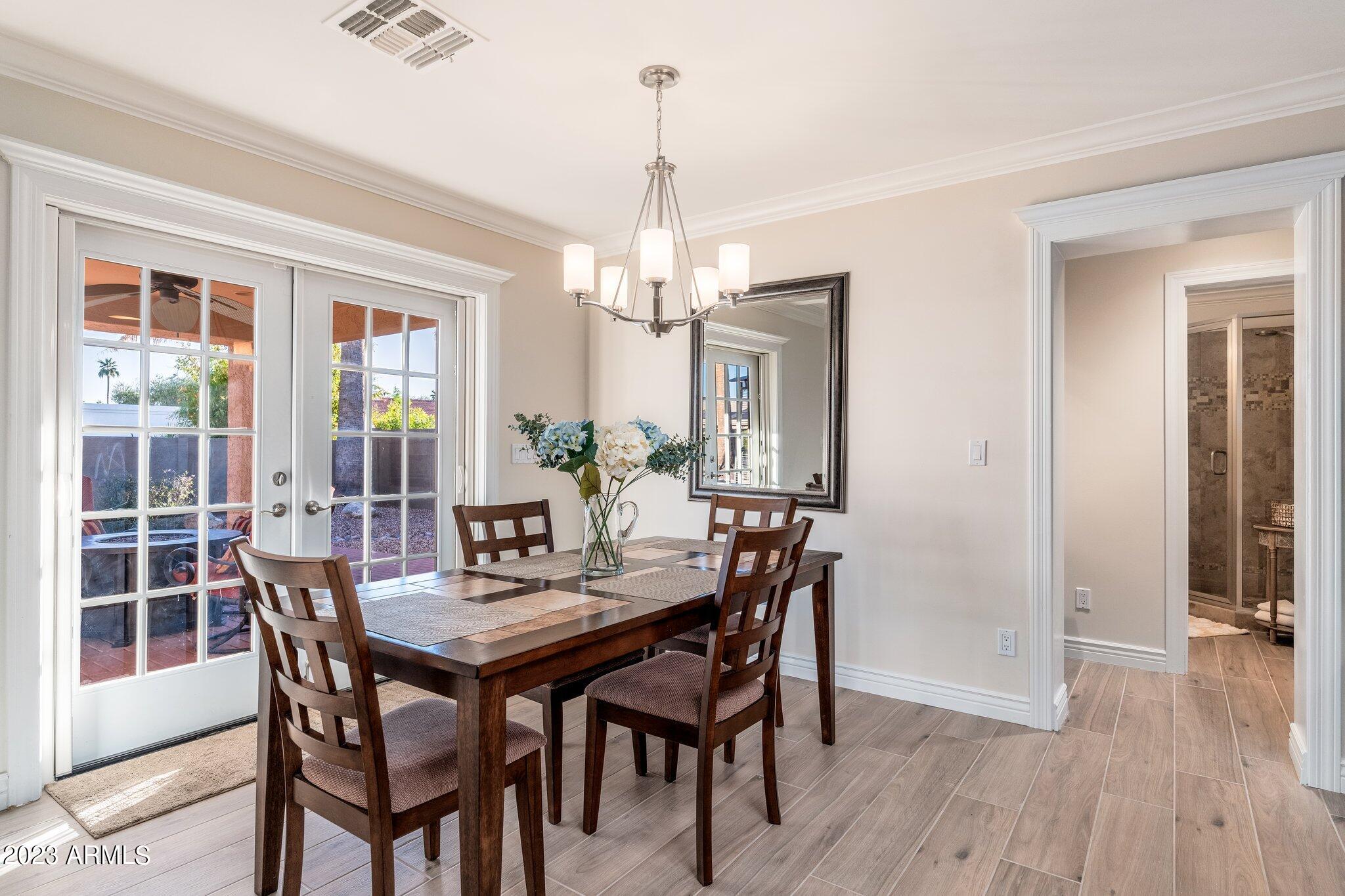 8333 E SAN SALVADOR Drive