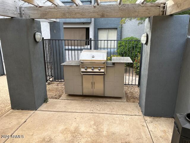 4410 N LONGVIEW Avenue, 108