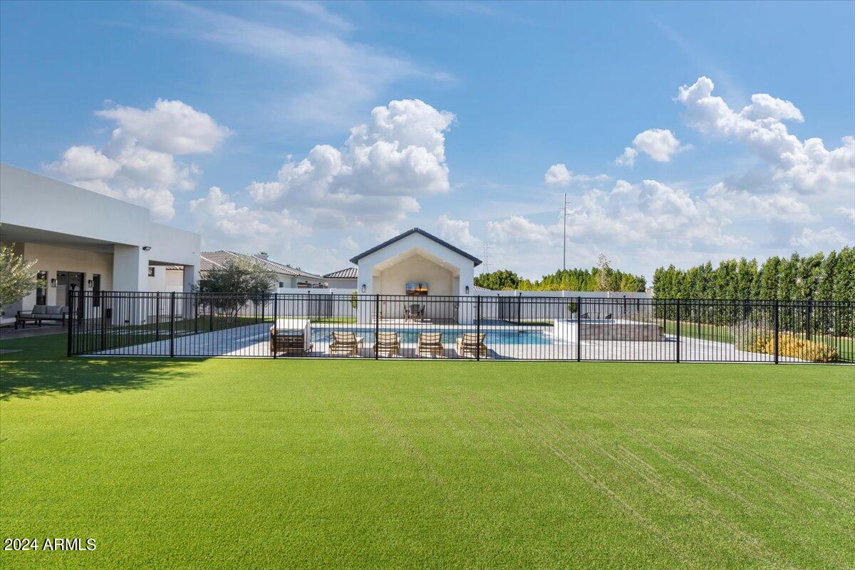 9762 W JJ RANCH Road