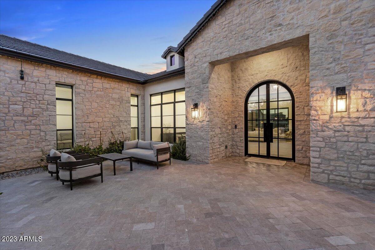 9762 W JJ RANCH Road