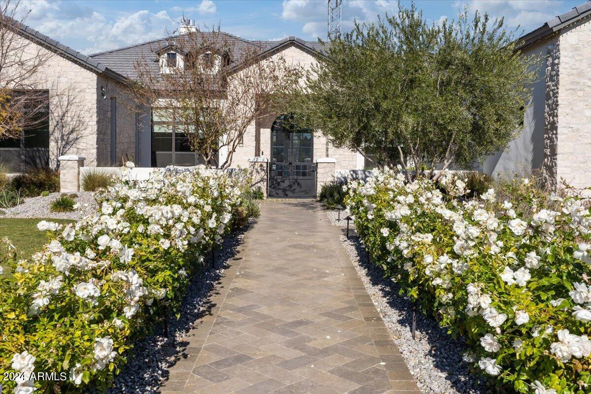 9762 W JJ RANCH Road