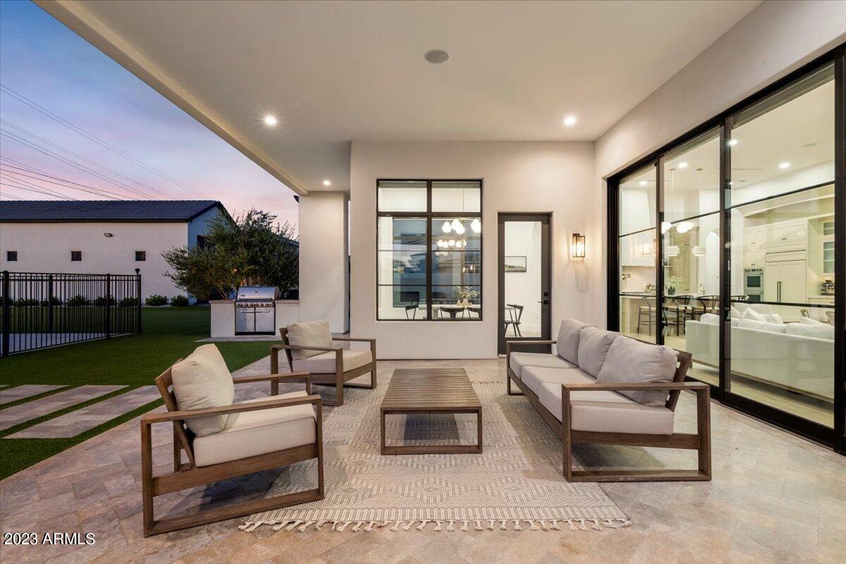 9762 W JJ RANCH Road