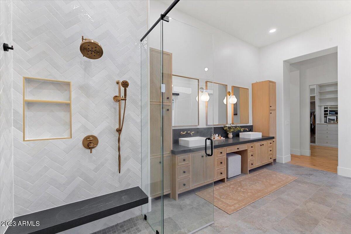 9762 W JJ RANCH Road