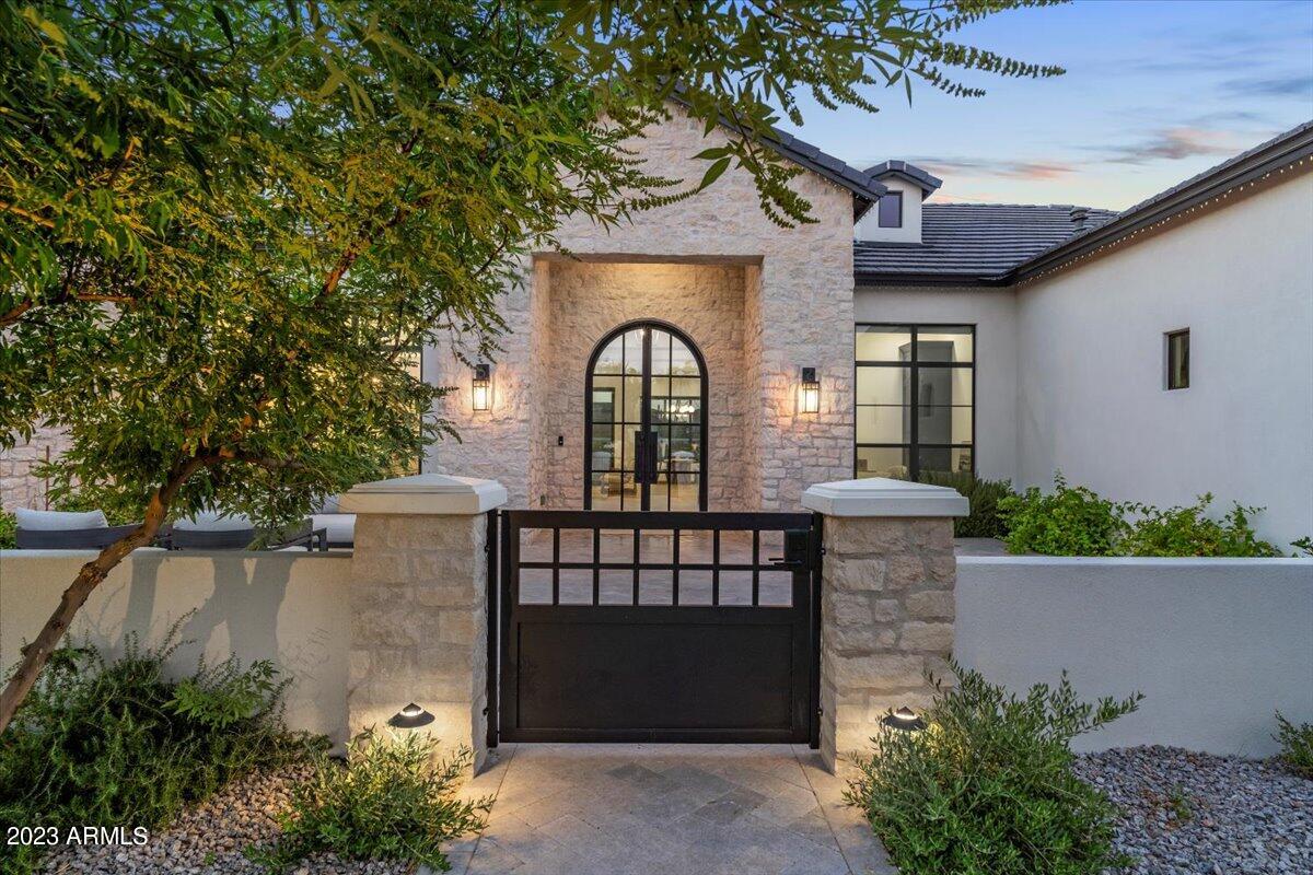 9762 W JJ RANCH Road