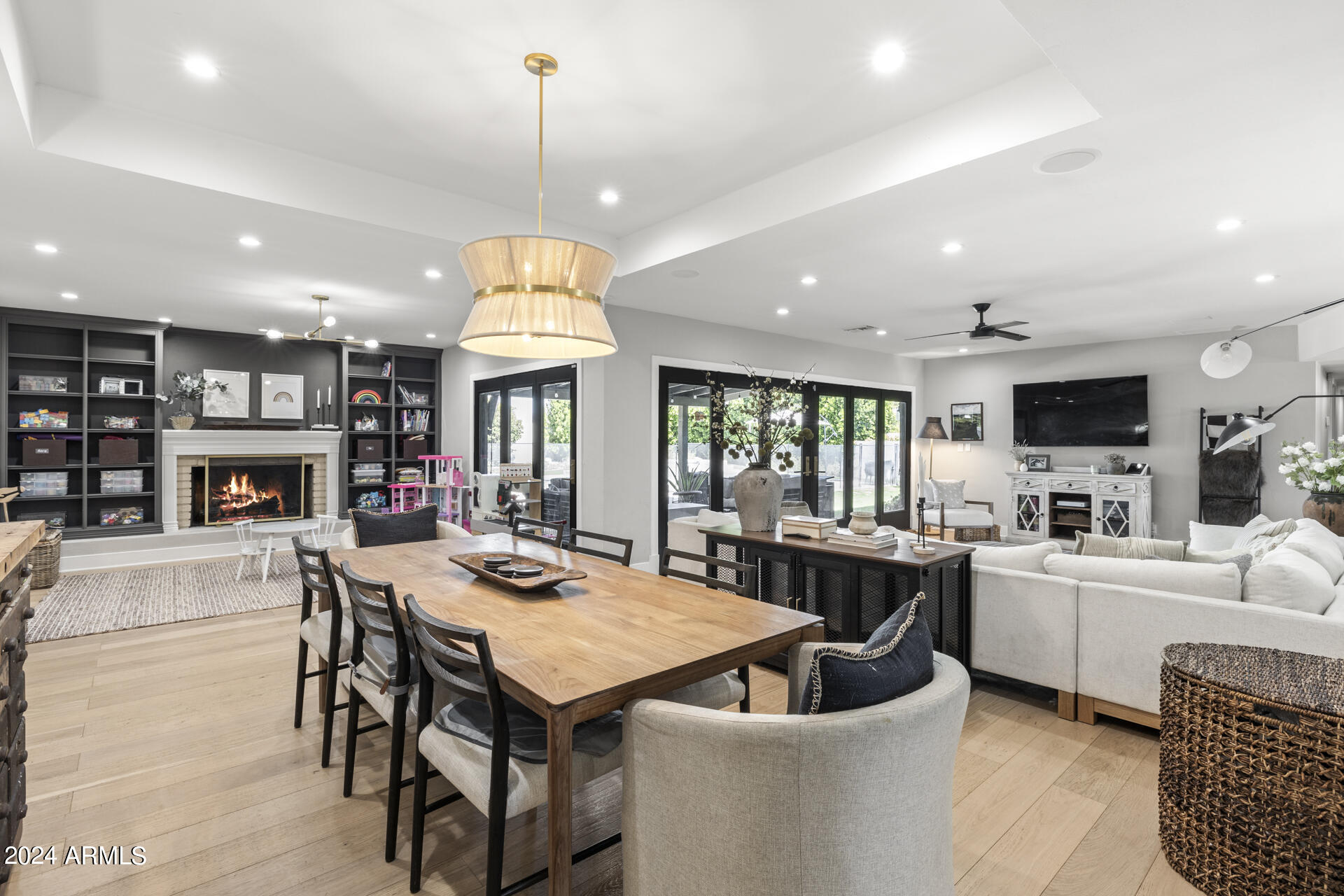 7432 E BONITA Drive