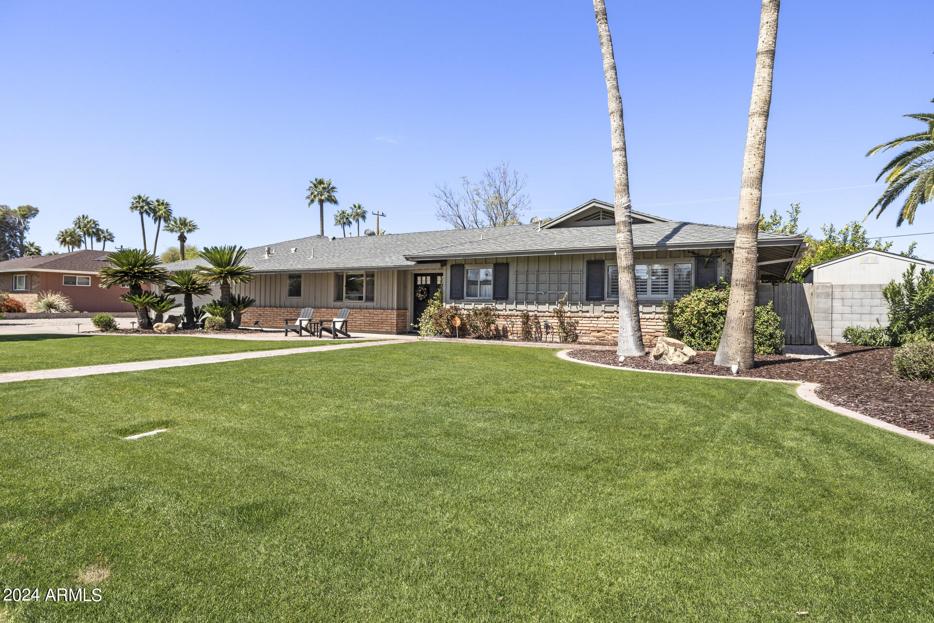 7432 E BONITA Drive