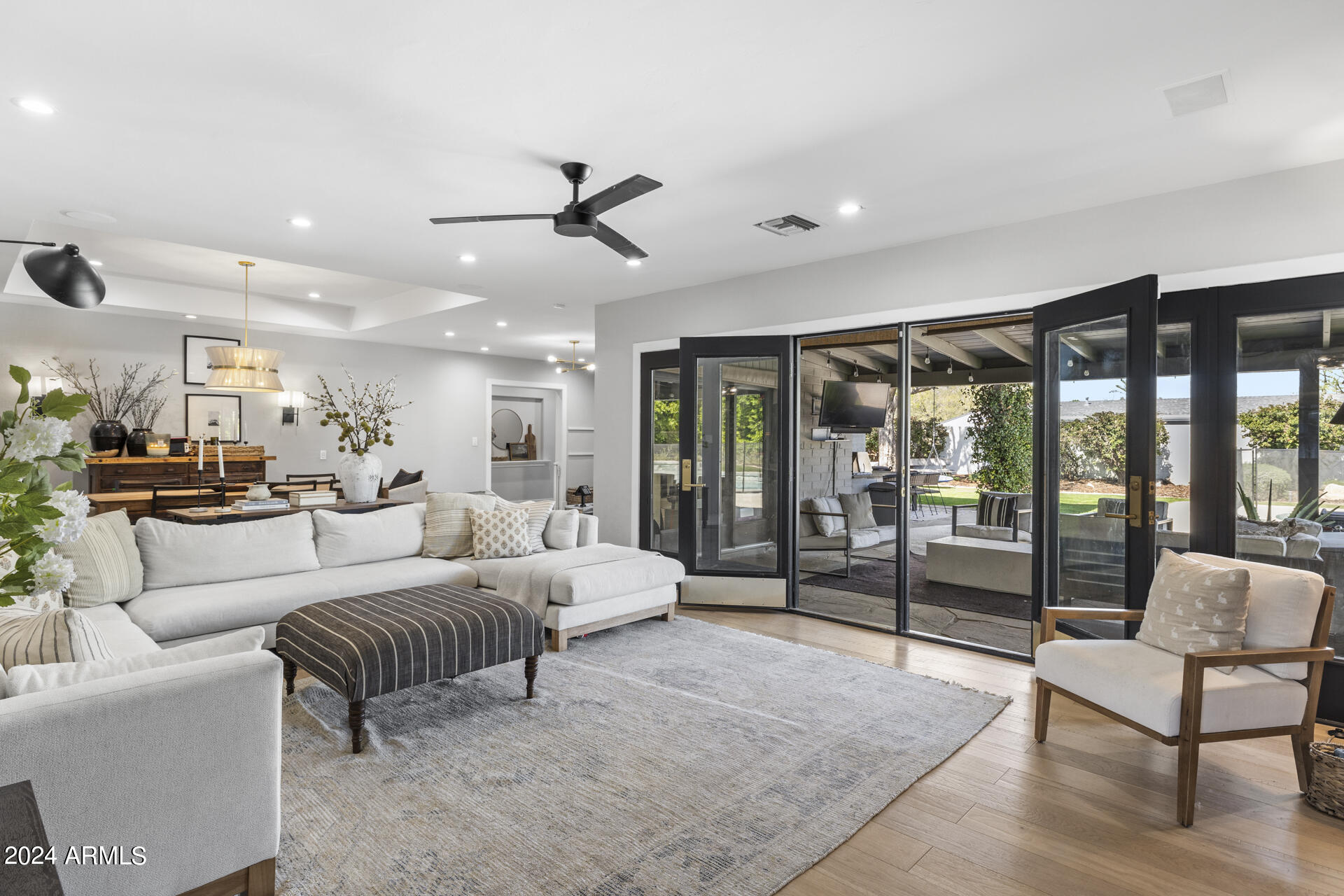 7432 E BONITA Drive