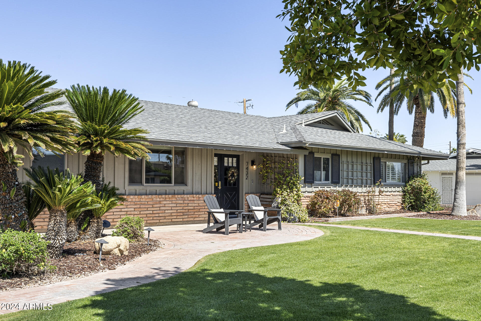 7432 E BONITA Drive