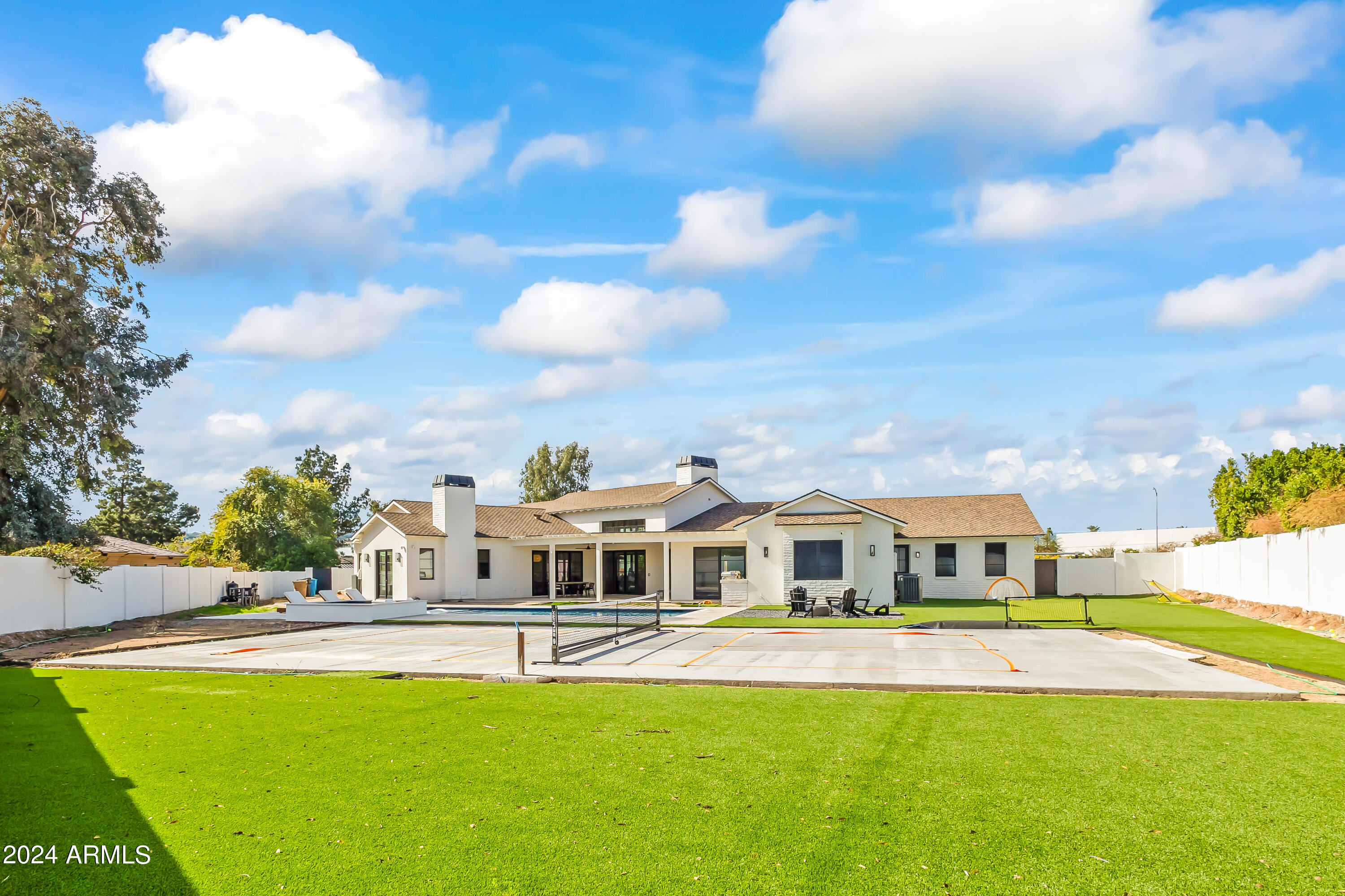 4431 N 53RD Street