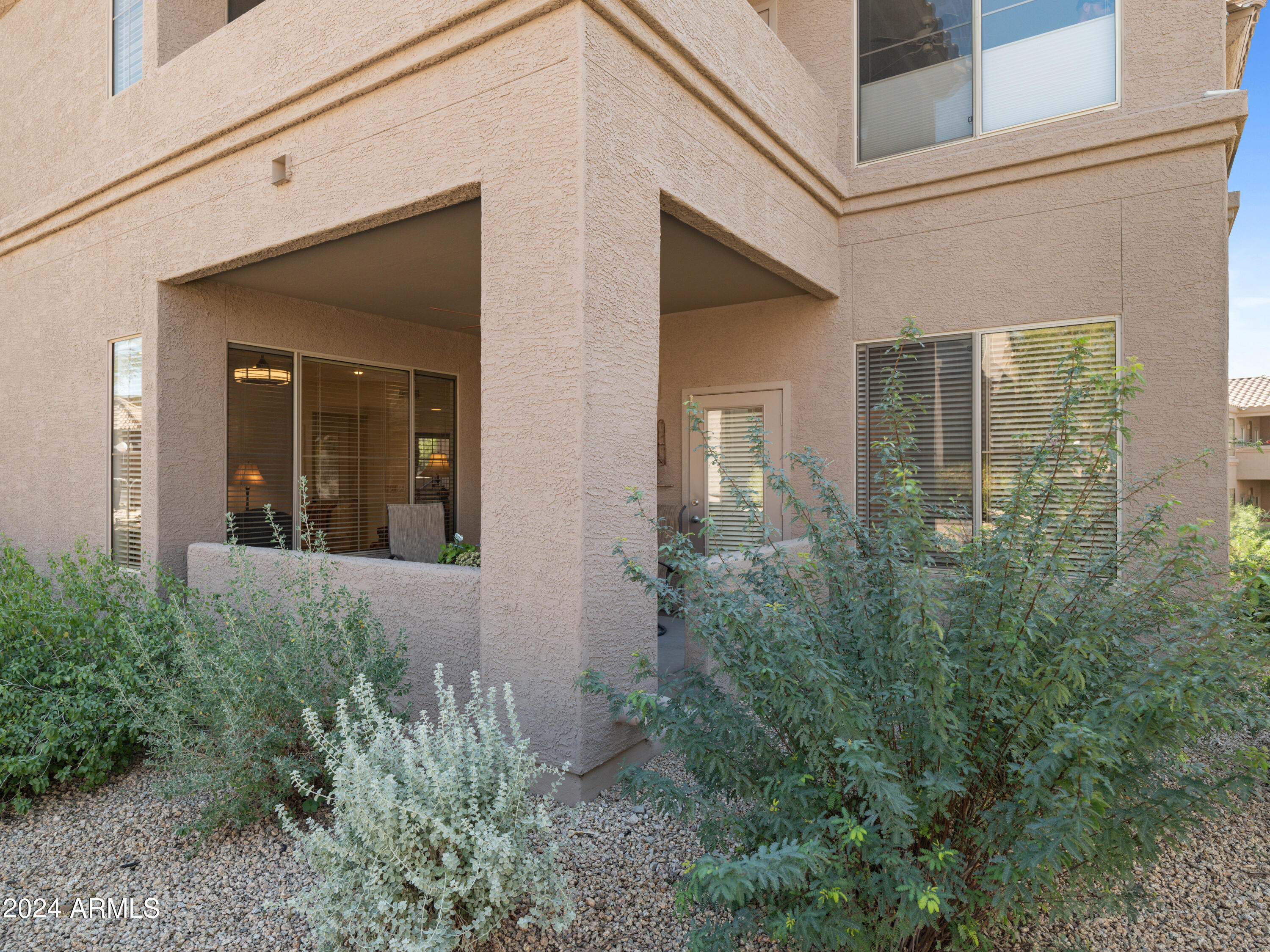 11680 E SAHUARO Drive, 1051