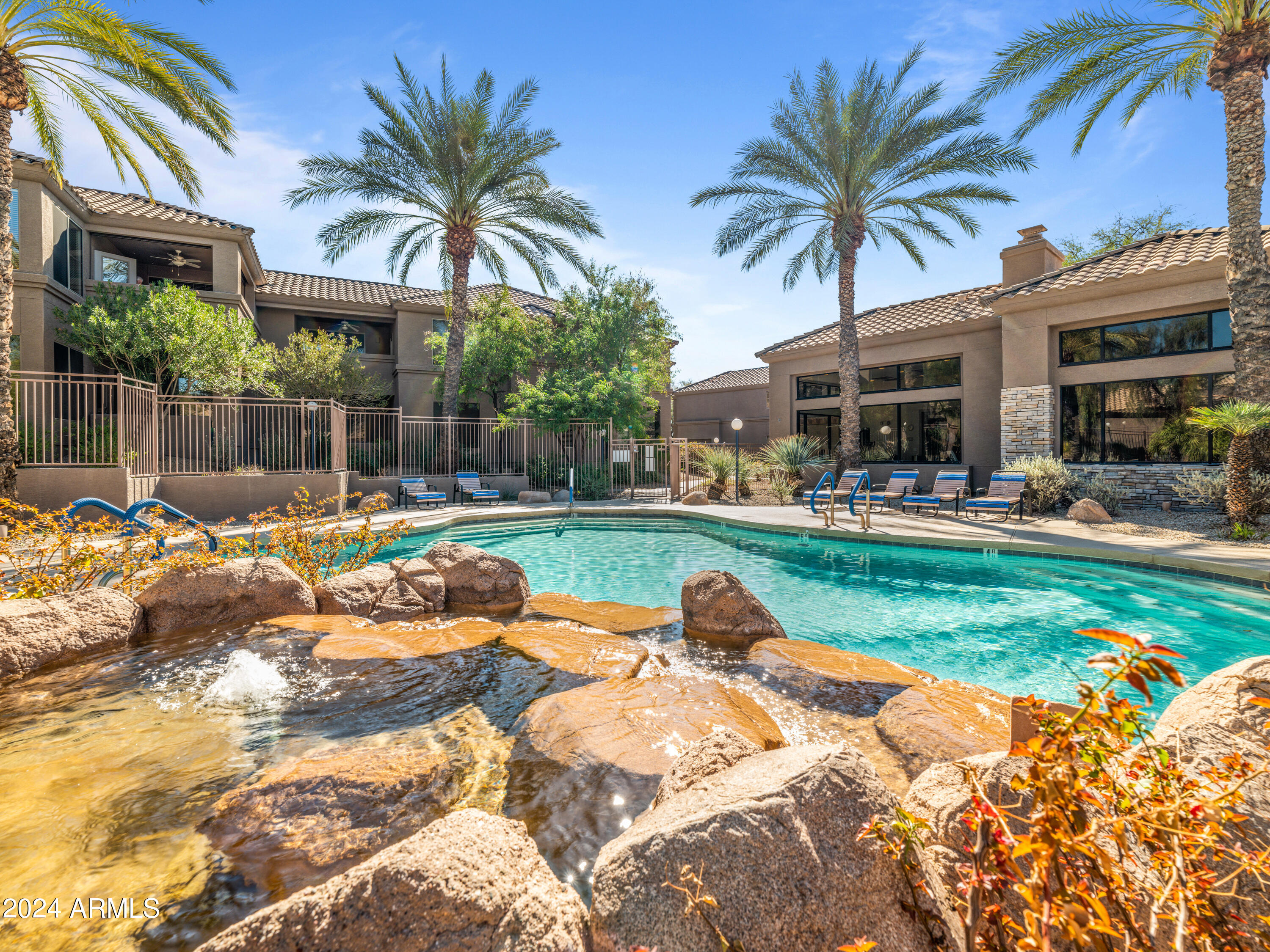 11680 E SAHUARO Drive, 1051