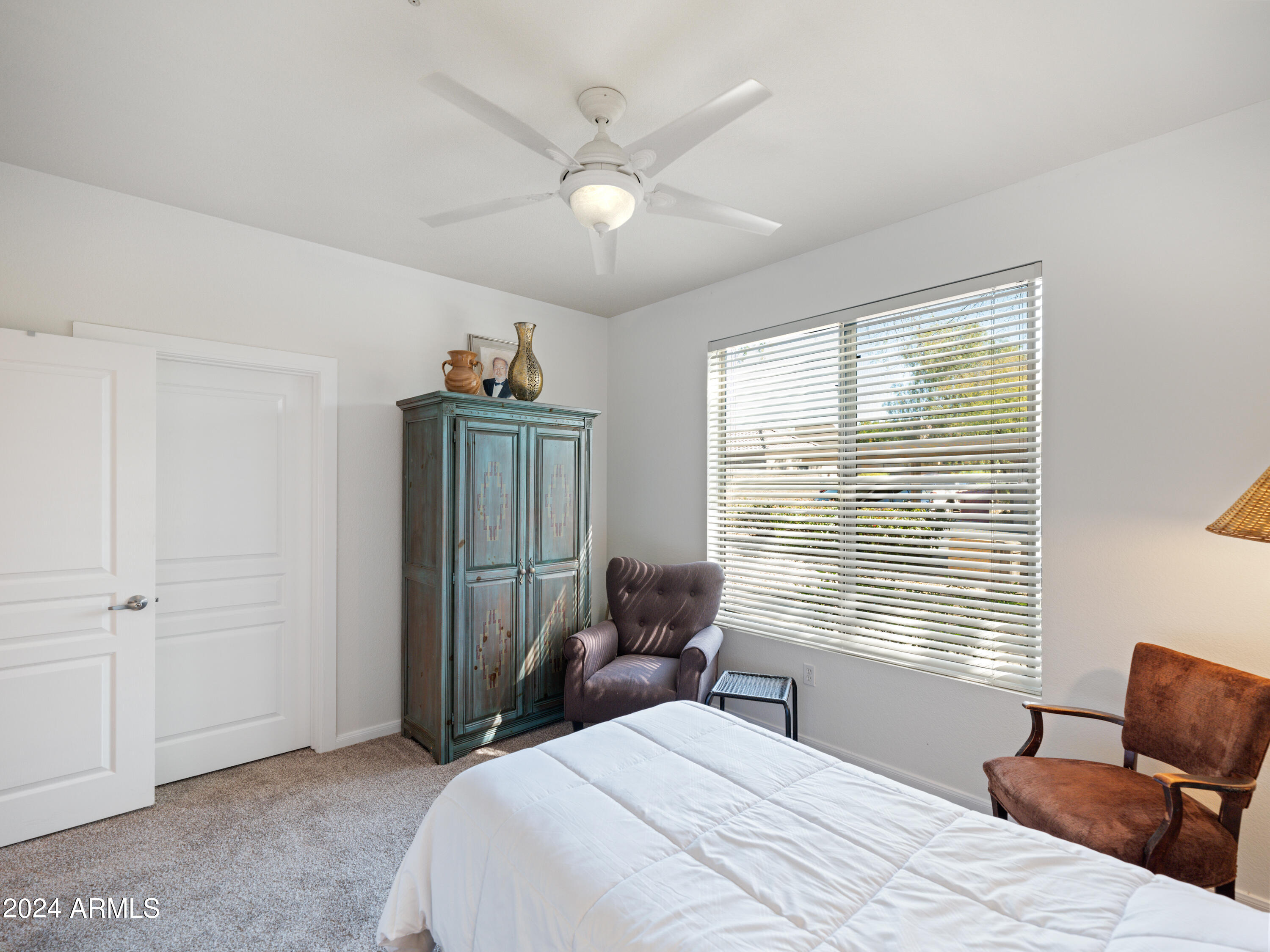 11680 E SAHUARO Drive, 1051