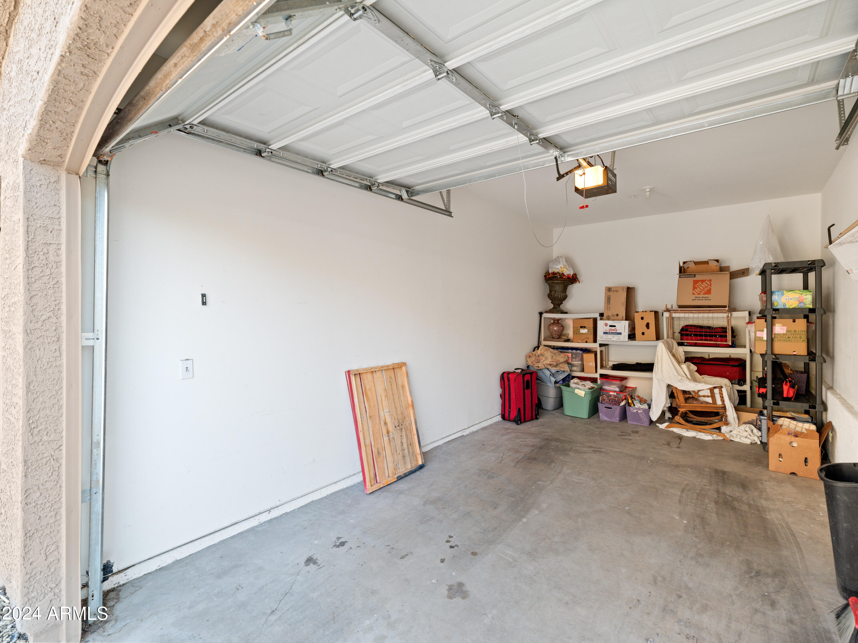 11680 E SAHUARO Drive, 1051