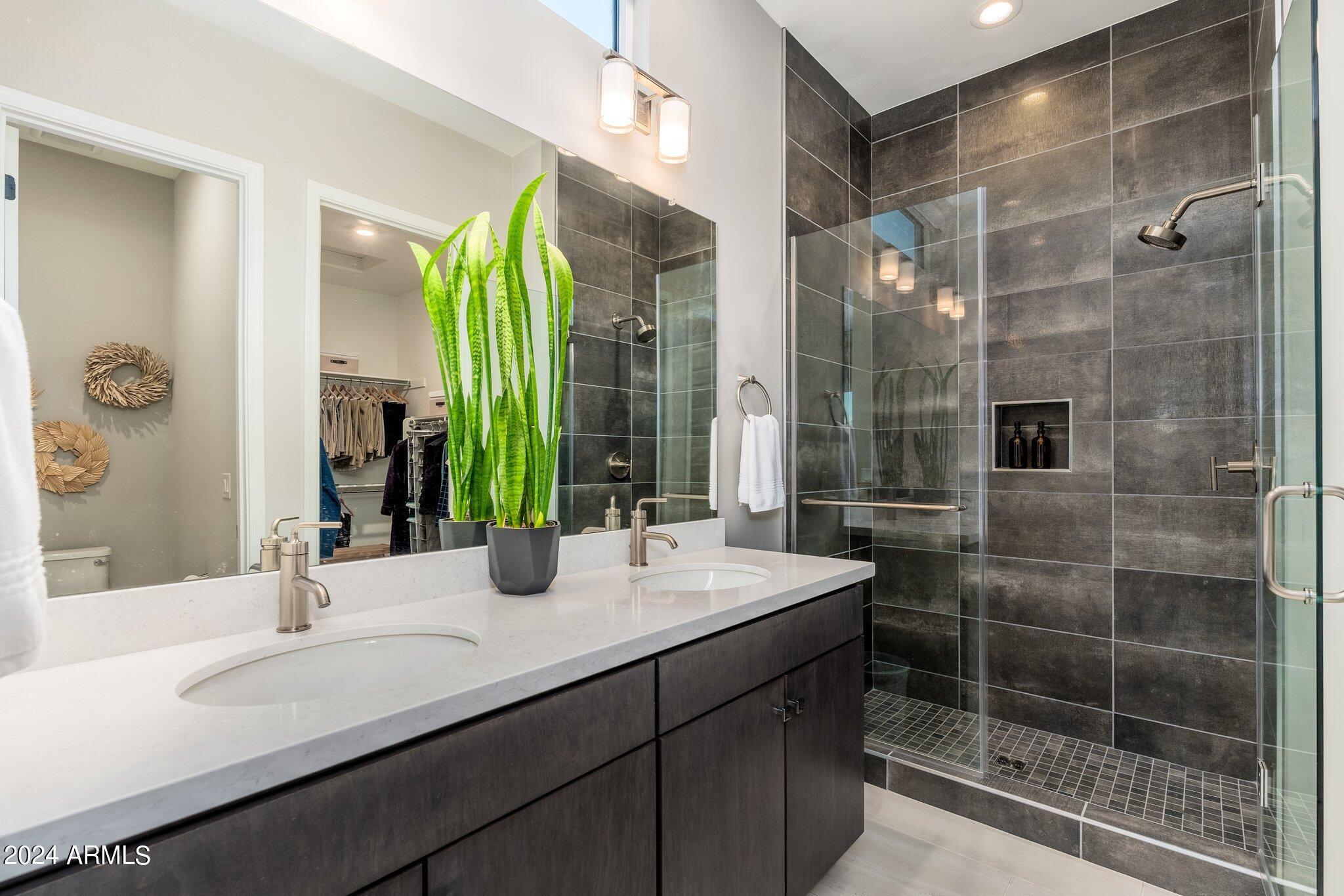 19701 W EXETER Boulevard