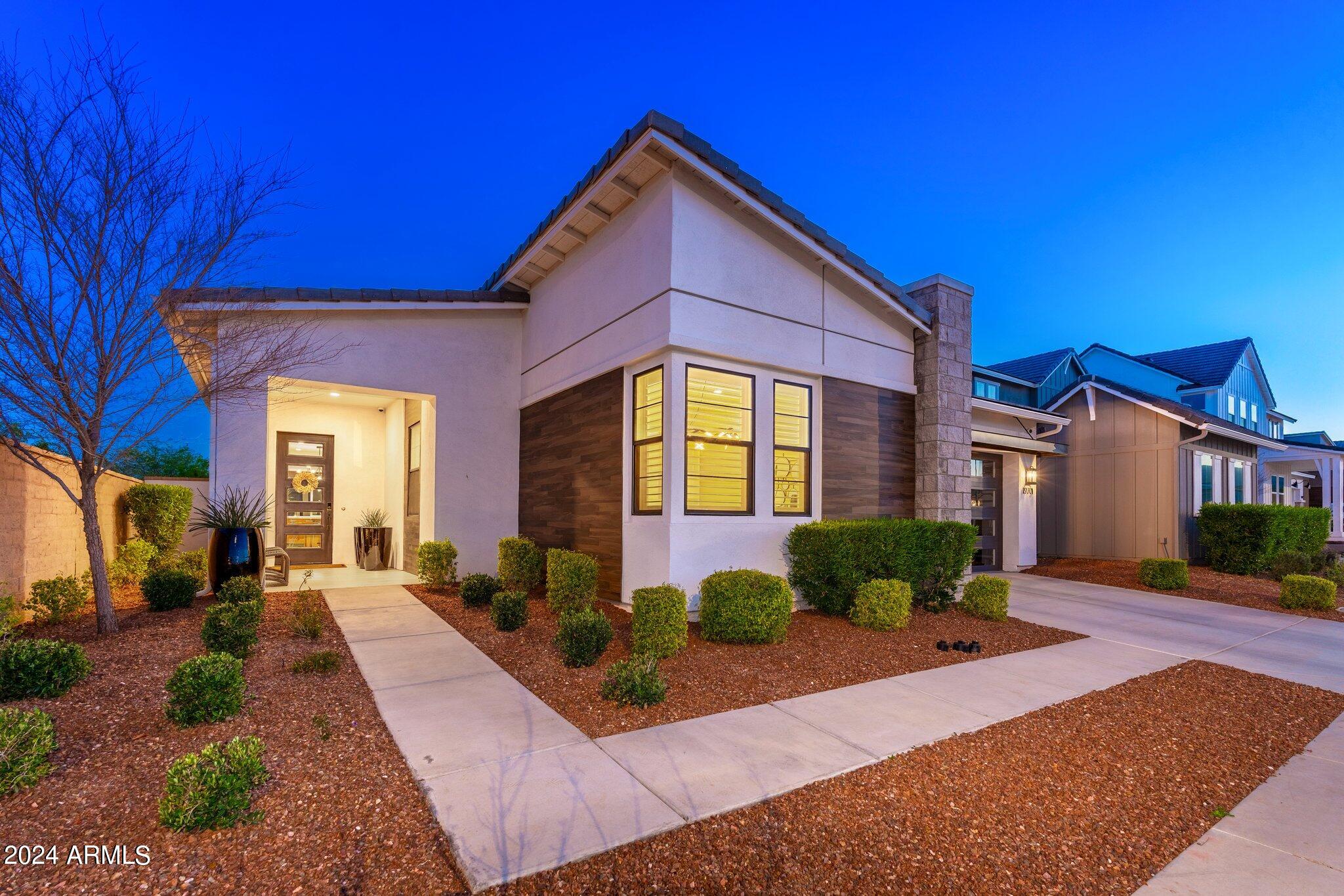 19701 W EXETER Boulevard