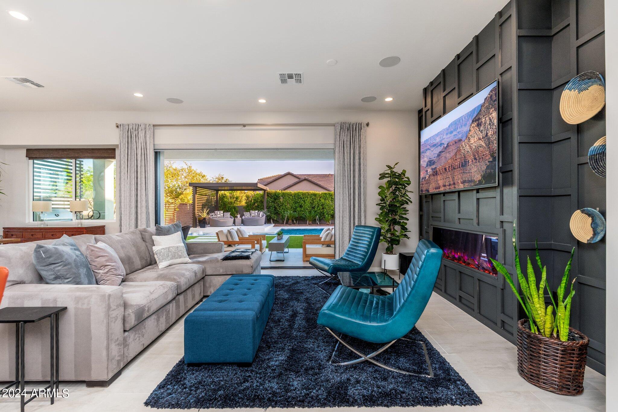 19701 W EXETER Boulevard