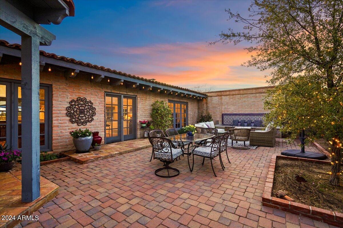 8035 E PARAISO Drive
