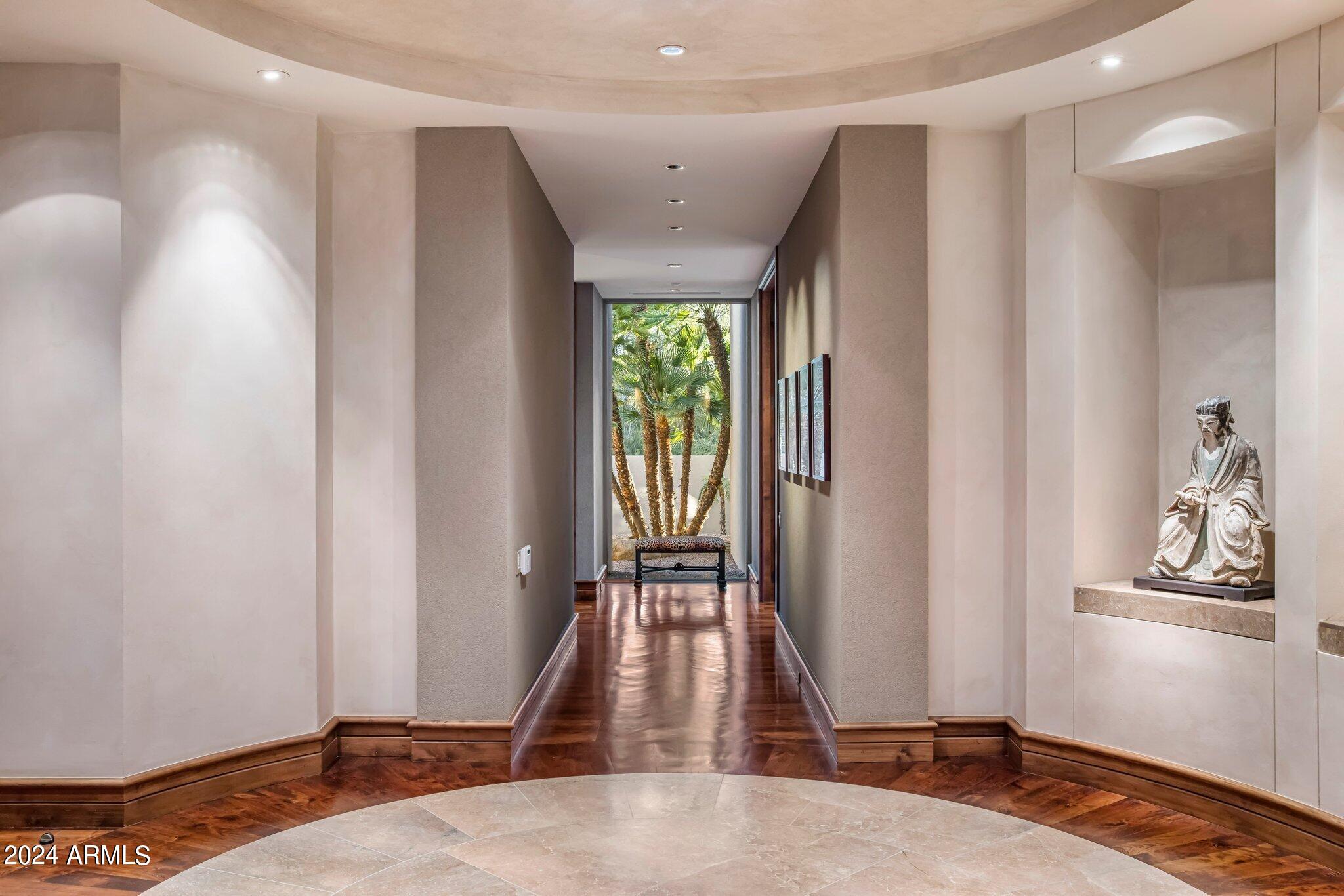 7555 N EUCALYPTUS Drive