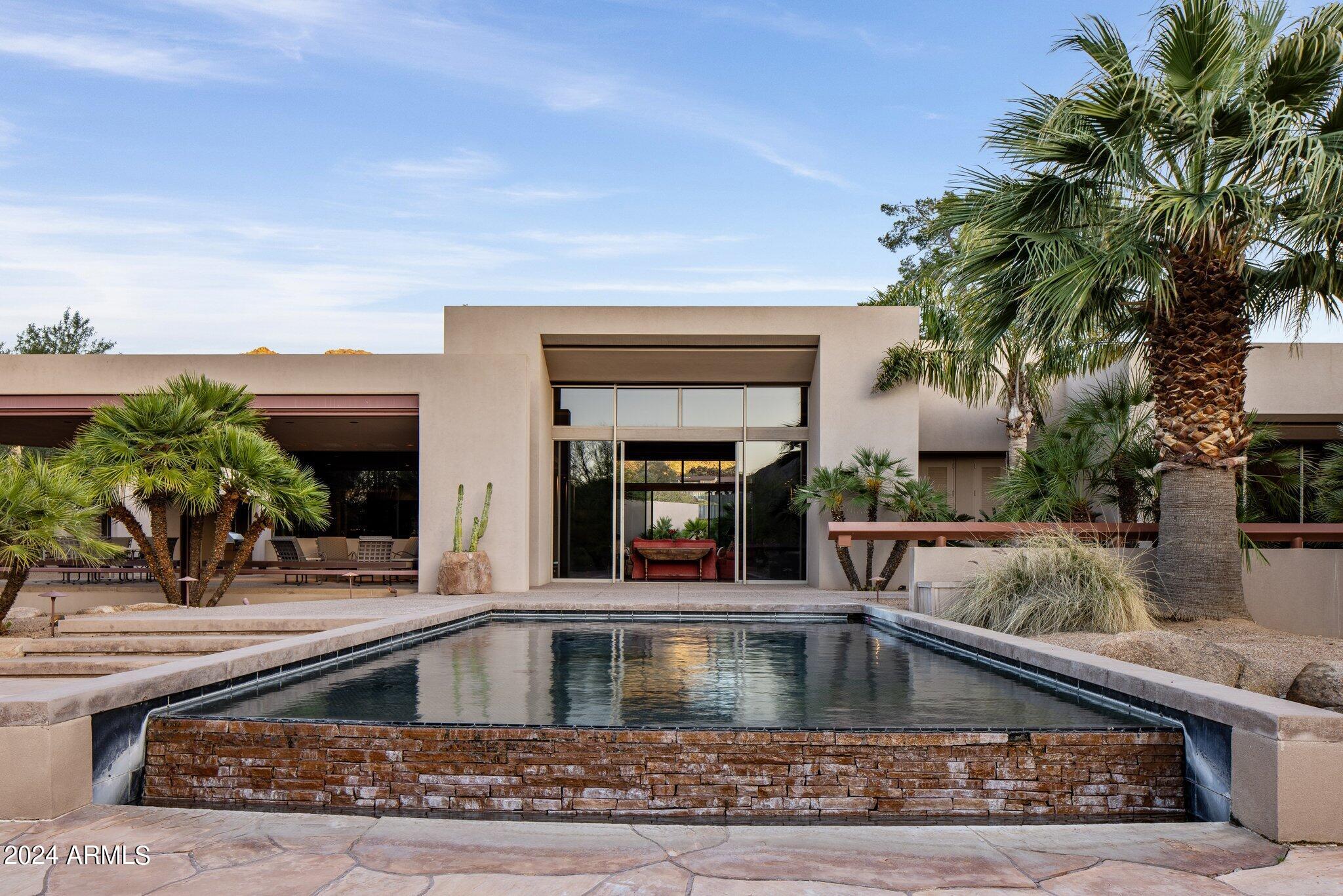 7555 N EUCALYPTUS Drive