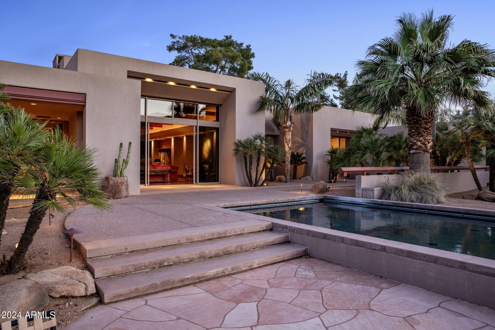 7555 N EUCALYPTUS Drive