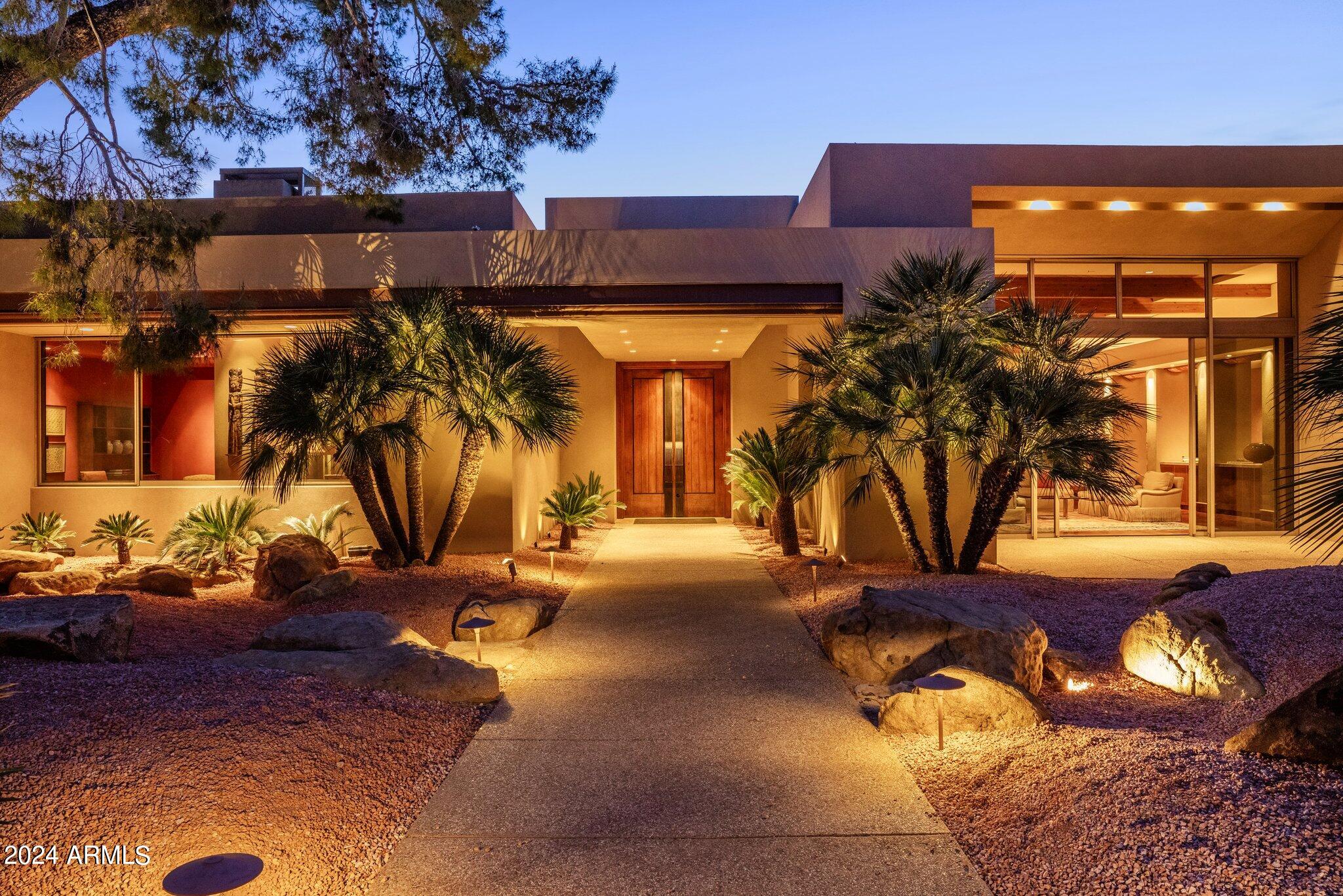 7555 N EUCALYPTUS Drive