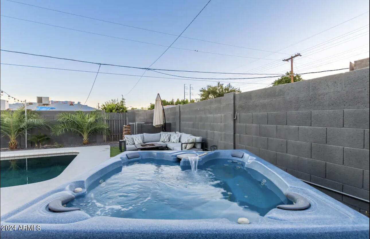 6637 E GRANADA Road