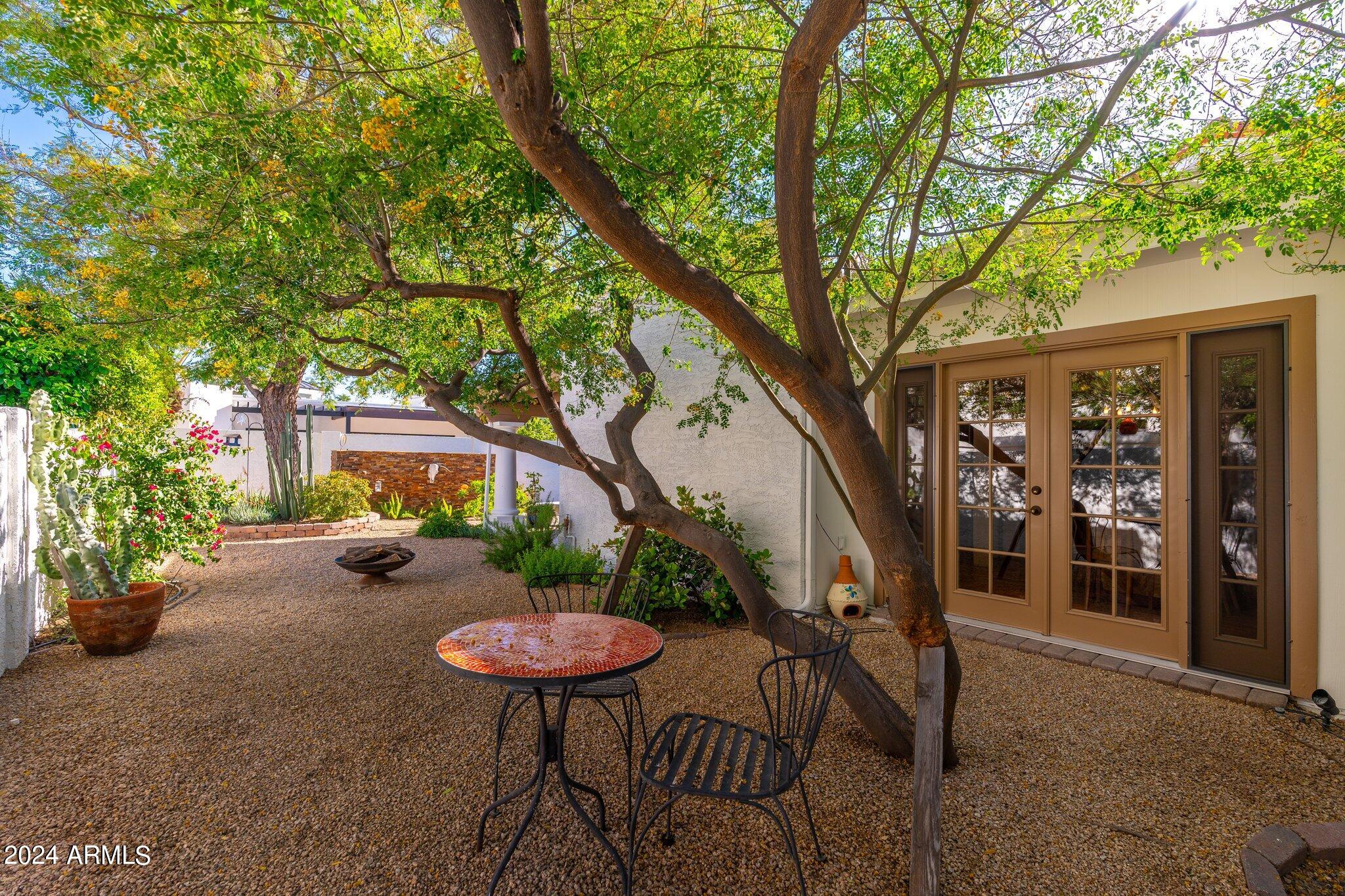 7507 E BUENA TERRA Way