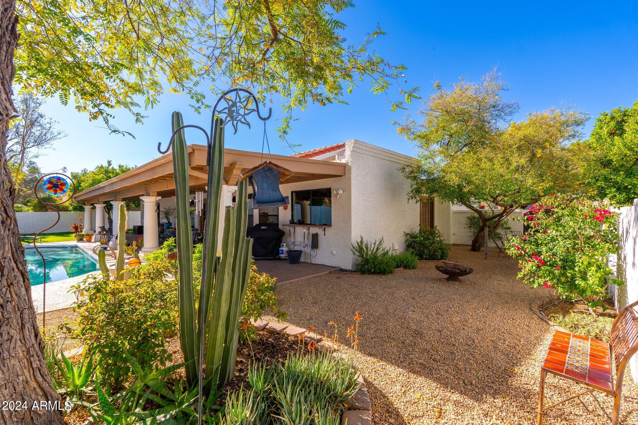 7507 E BUENA TERRA Way