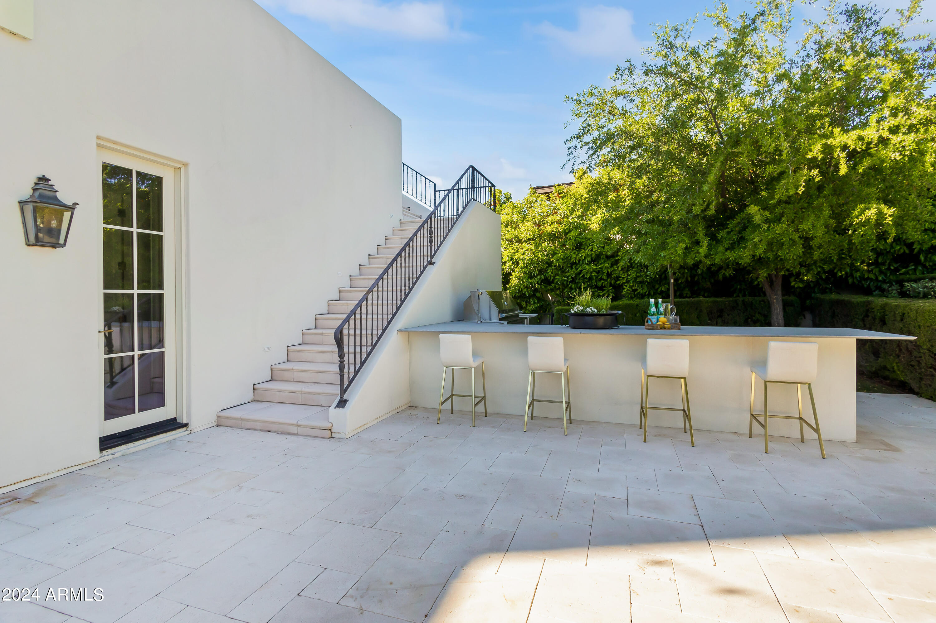 4615 N LAUNFAL Avenue