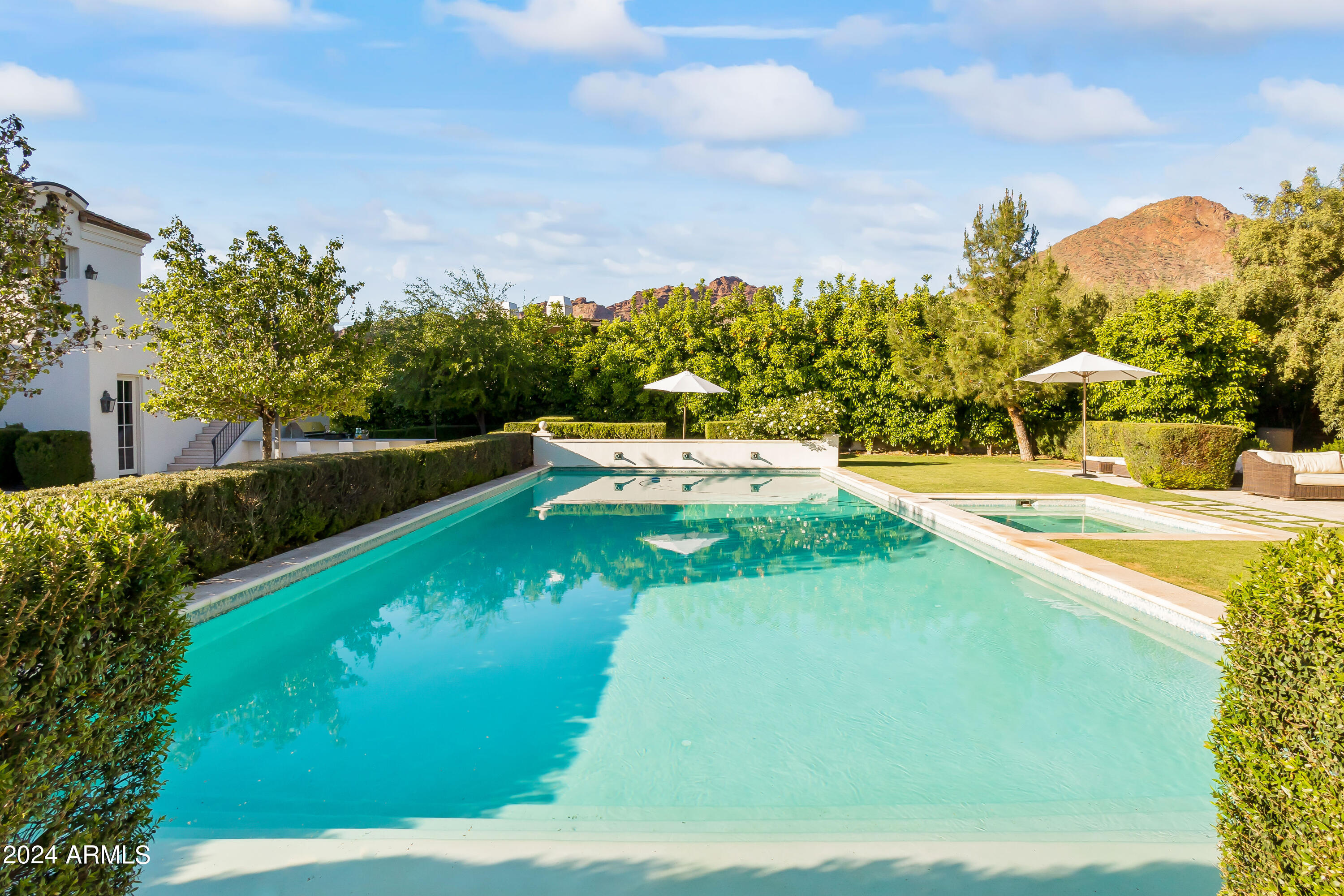 4615 N LAUNFAL Avenue