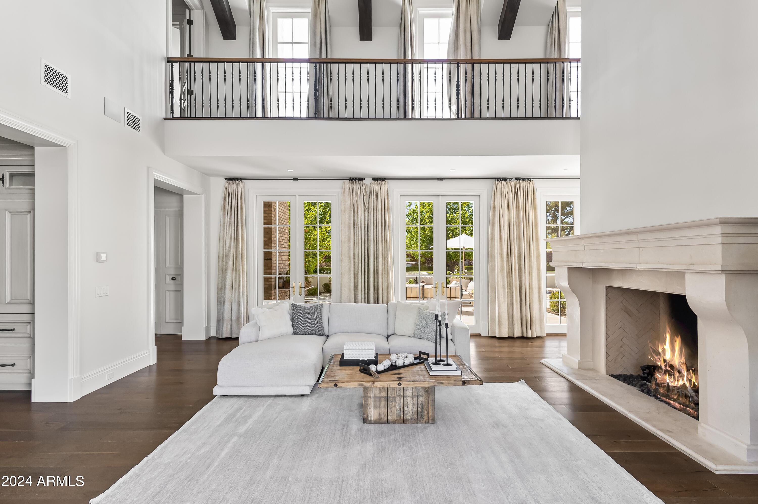 4615 N LAUNFAL Avenue