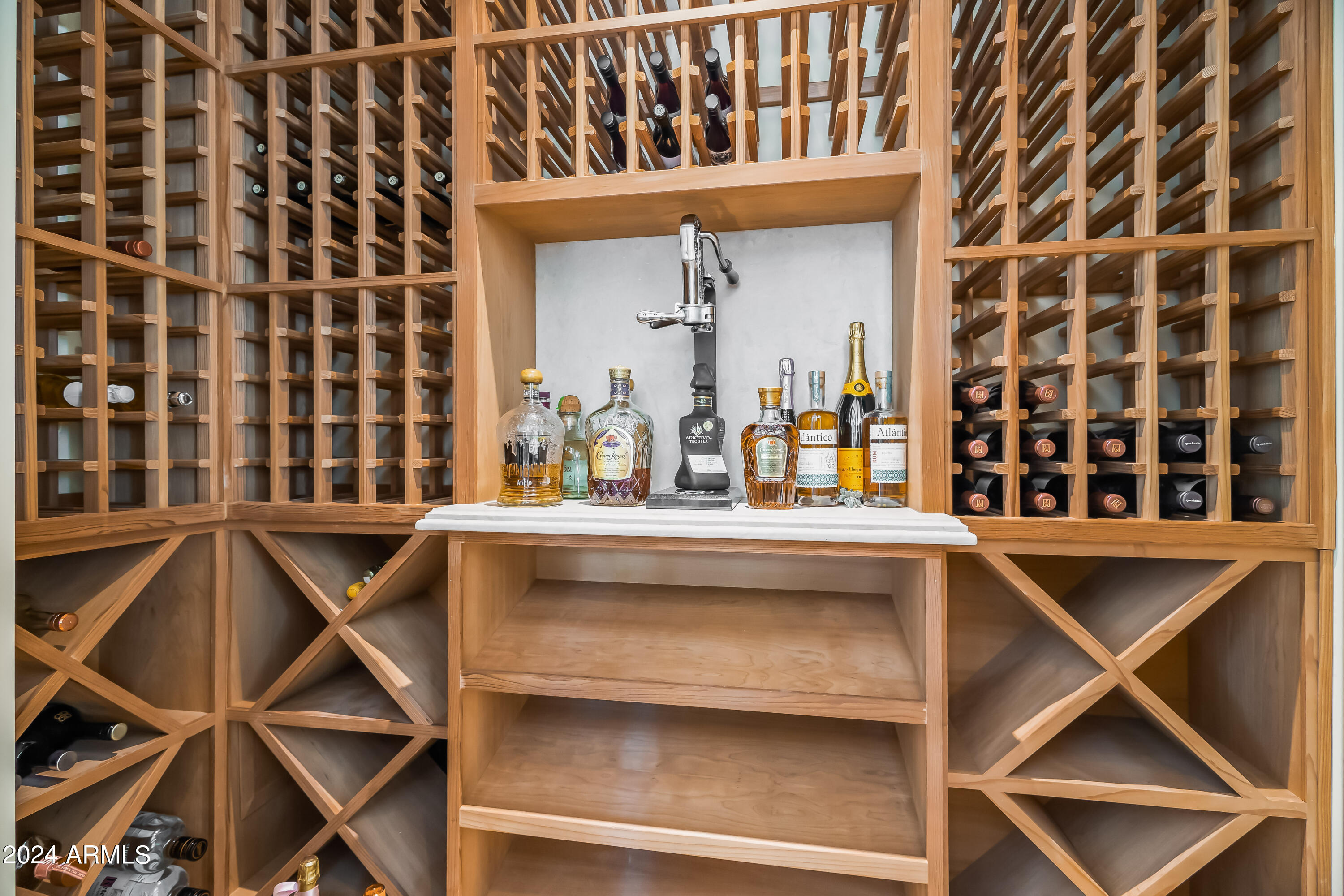 4615 N LAUNFAL Avenue