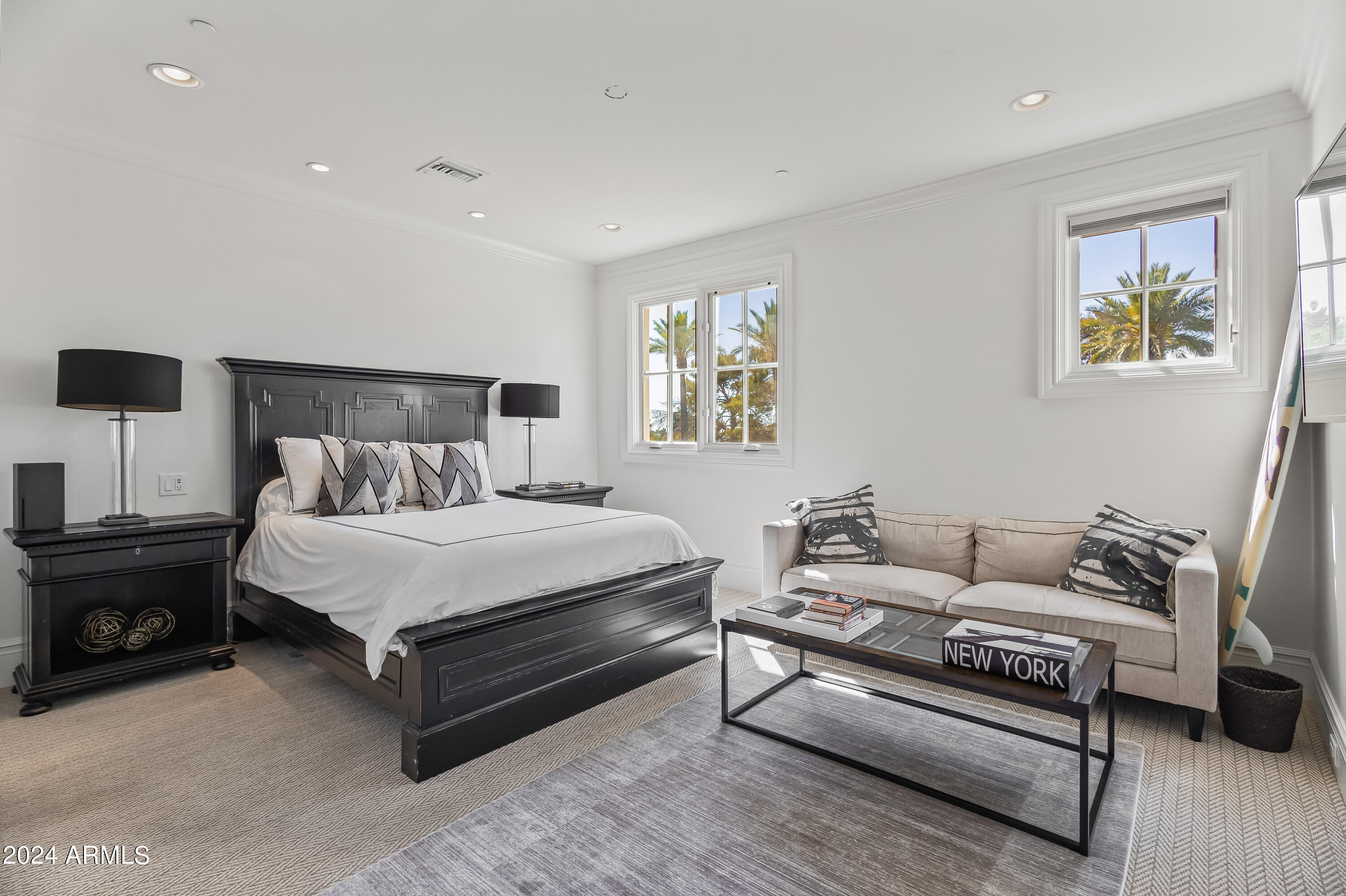 4615 N LAUNFAL Avenue