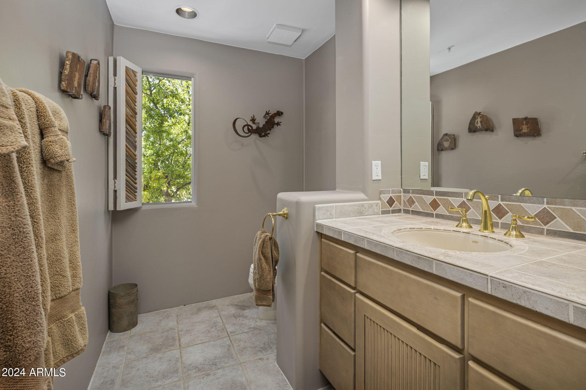 34729 N INDIAN CAMP Trail