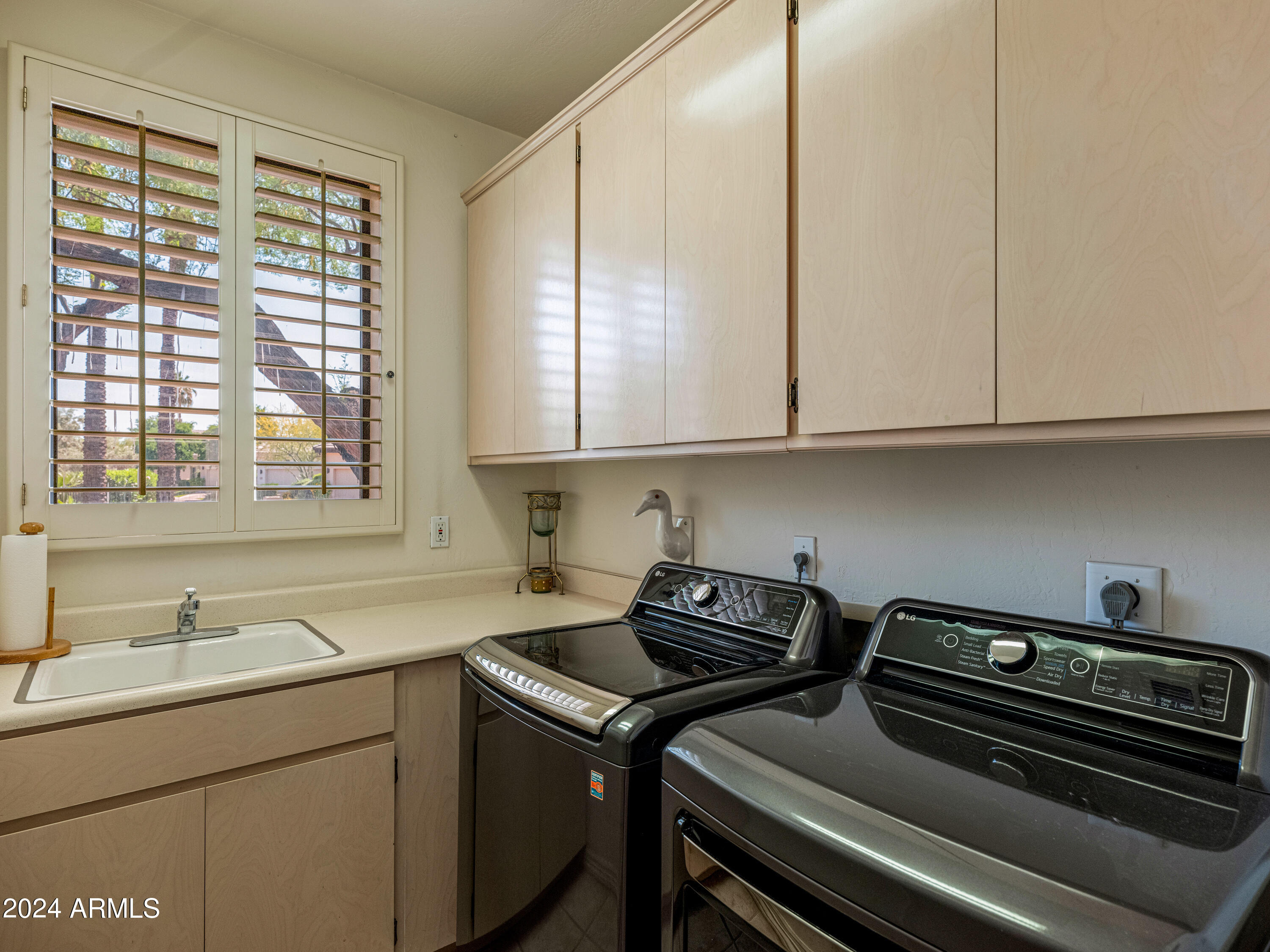 7425 E GAINEY RANCH Road, 53