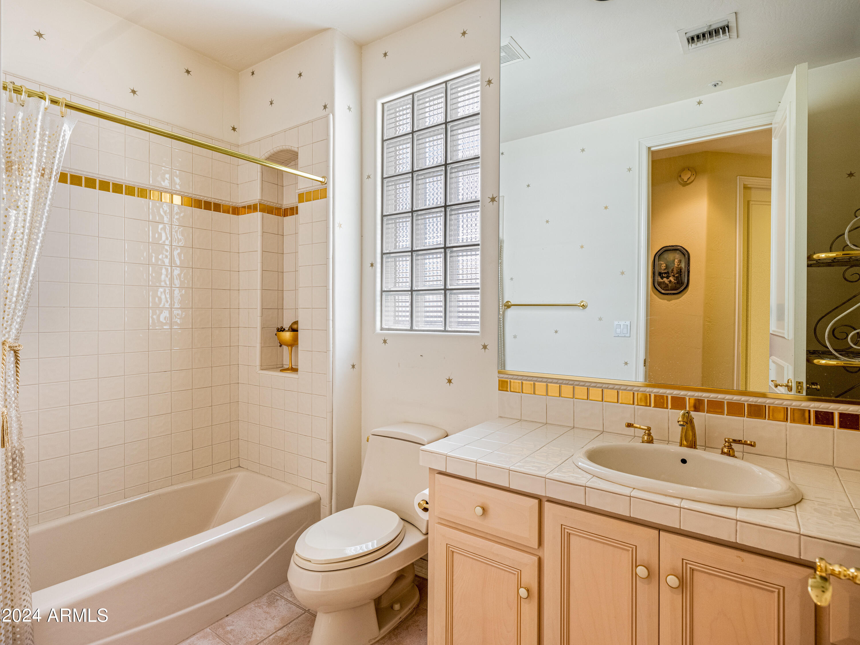 7425 E GAINEY RANCH Road, 53