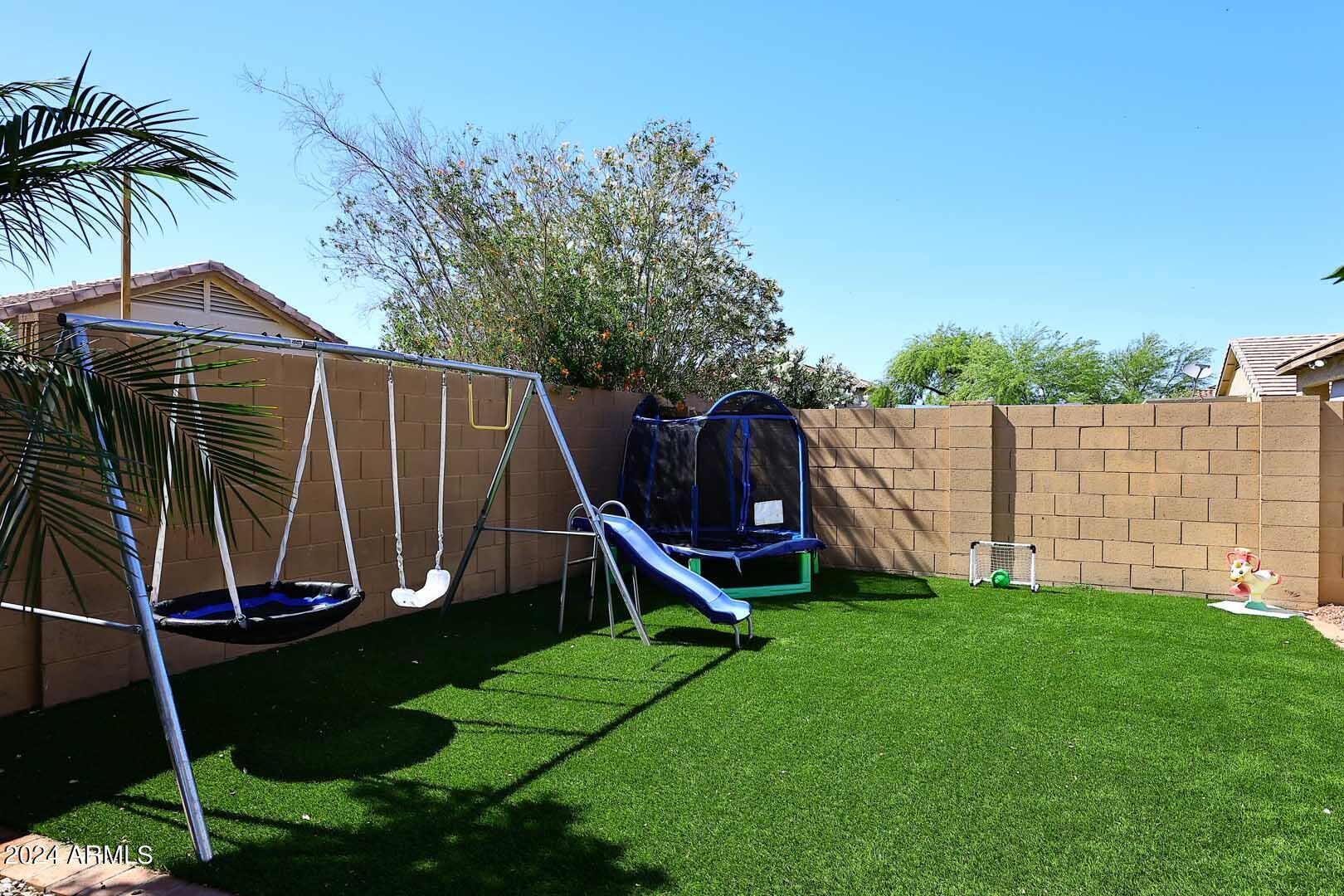 13006 N POPPY Street