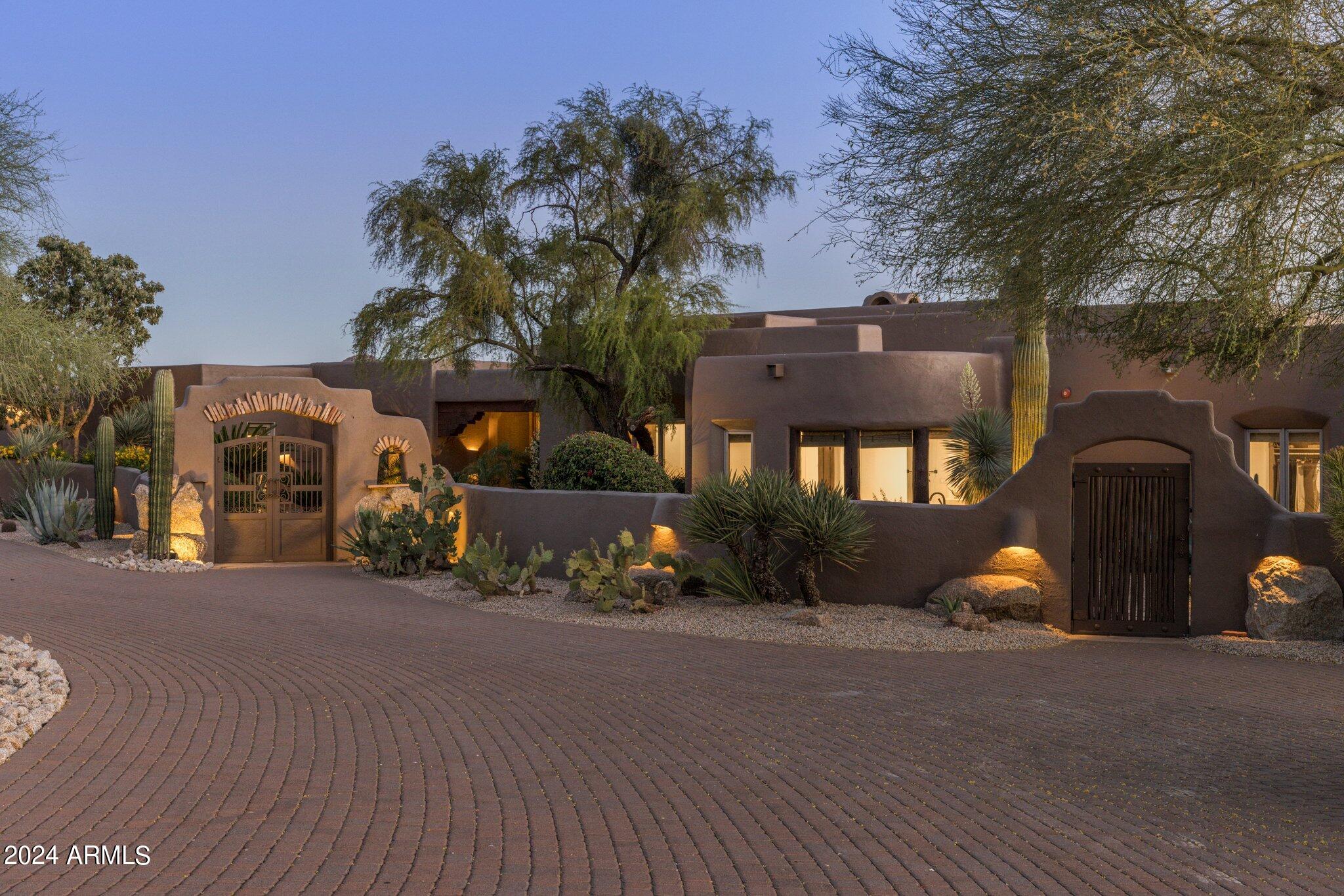 10040 E HAPPY VALLEY Road, 15