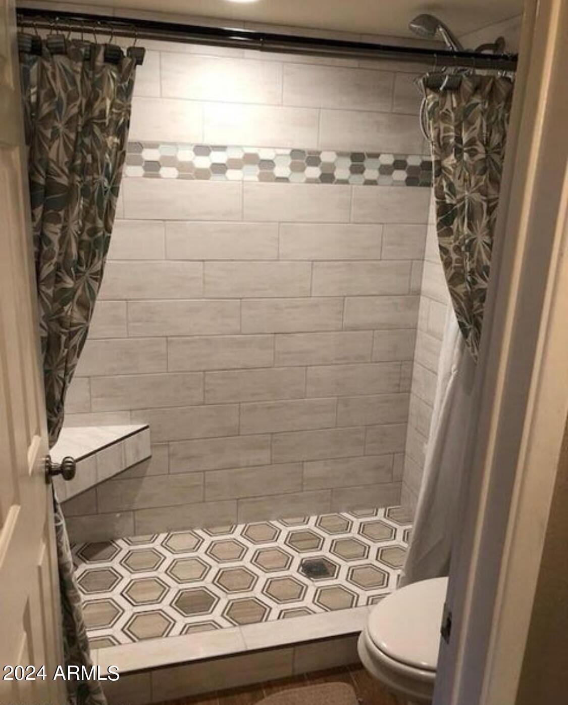 12212 N Paradise Village Parkway S, Apt 331