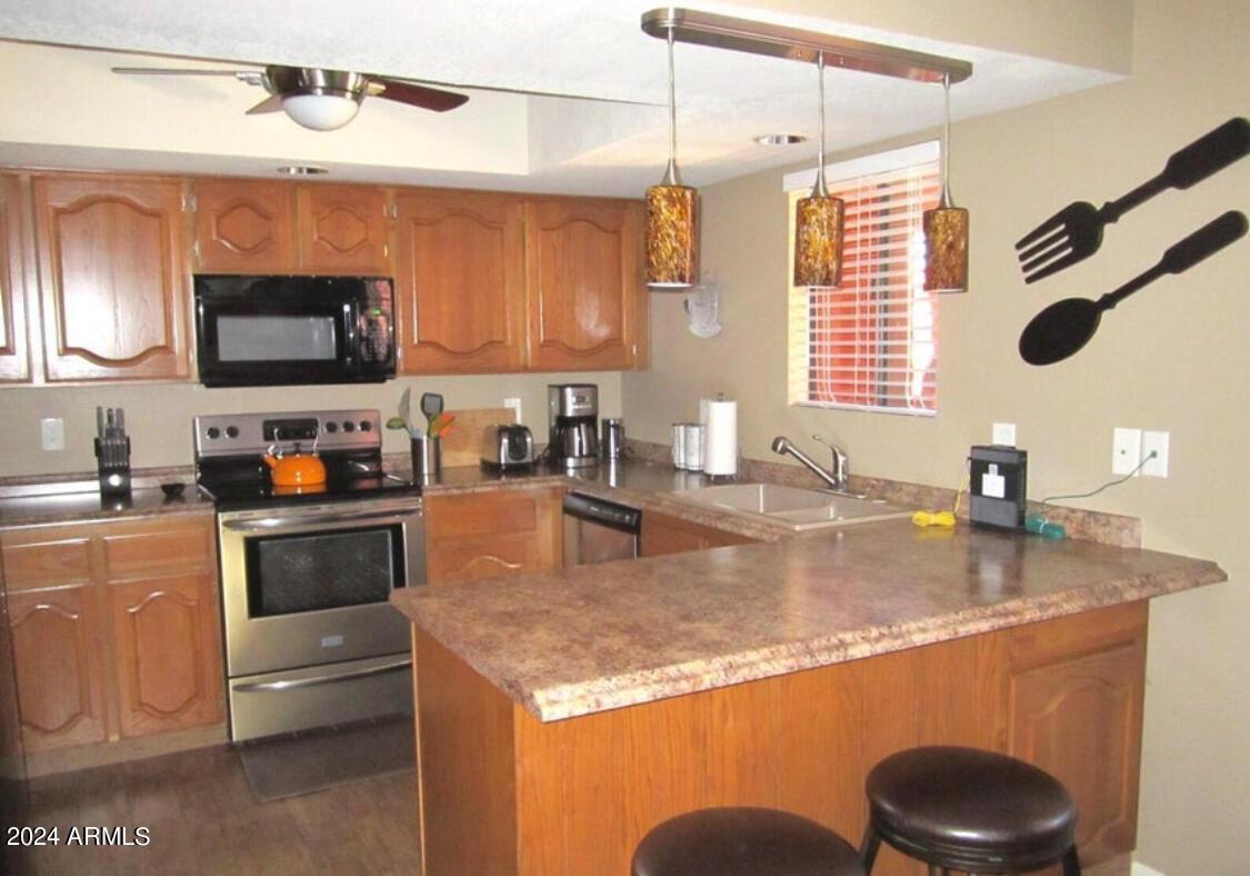 12212 N Paradise Village Parkway S, Apt 331