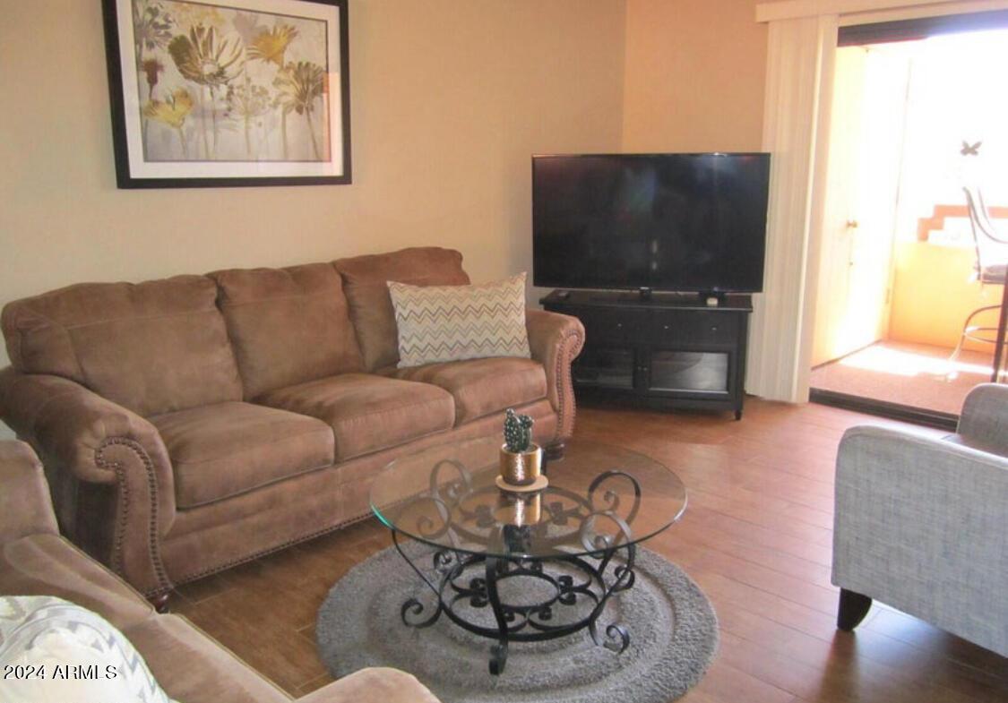 12212 N Paradise Village Parkway S, Apt 331